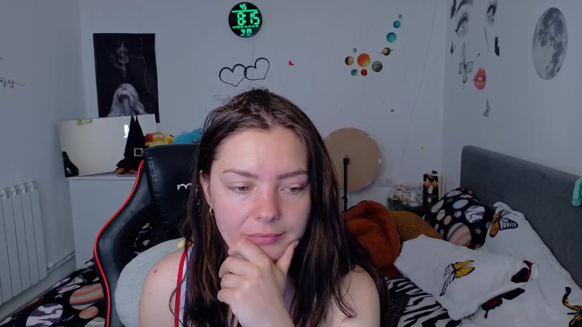 Gallery image thumbnail from YreneA's myfreecams stream on, 04/14/2026, 05:37 image 4 of 20