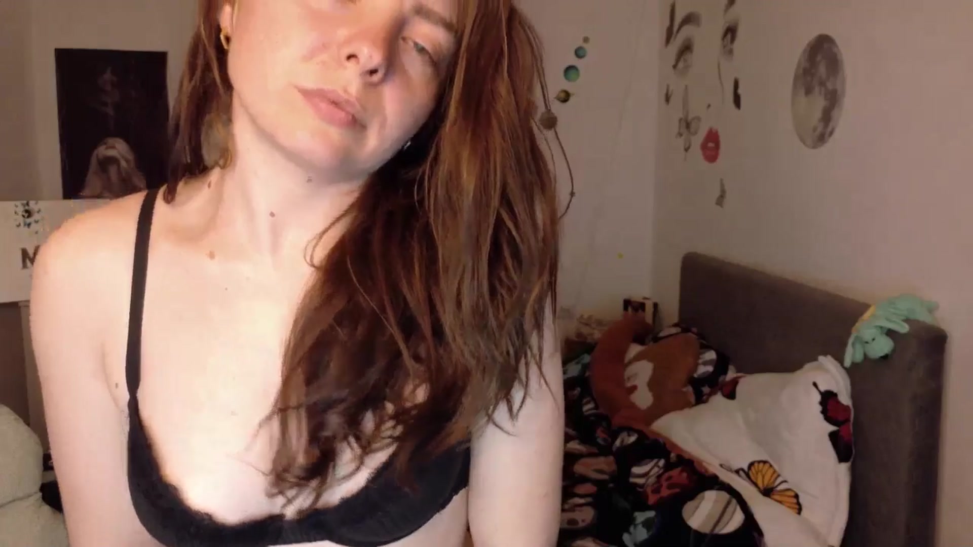 Gallery image thumbnail from YreneA's myfreecams stream on, 04/16/2026, 18:41 image 11 of 20