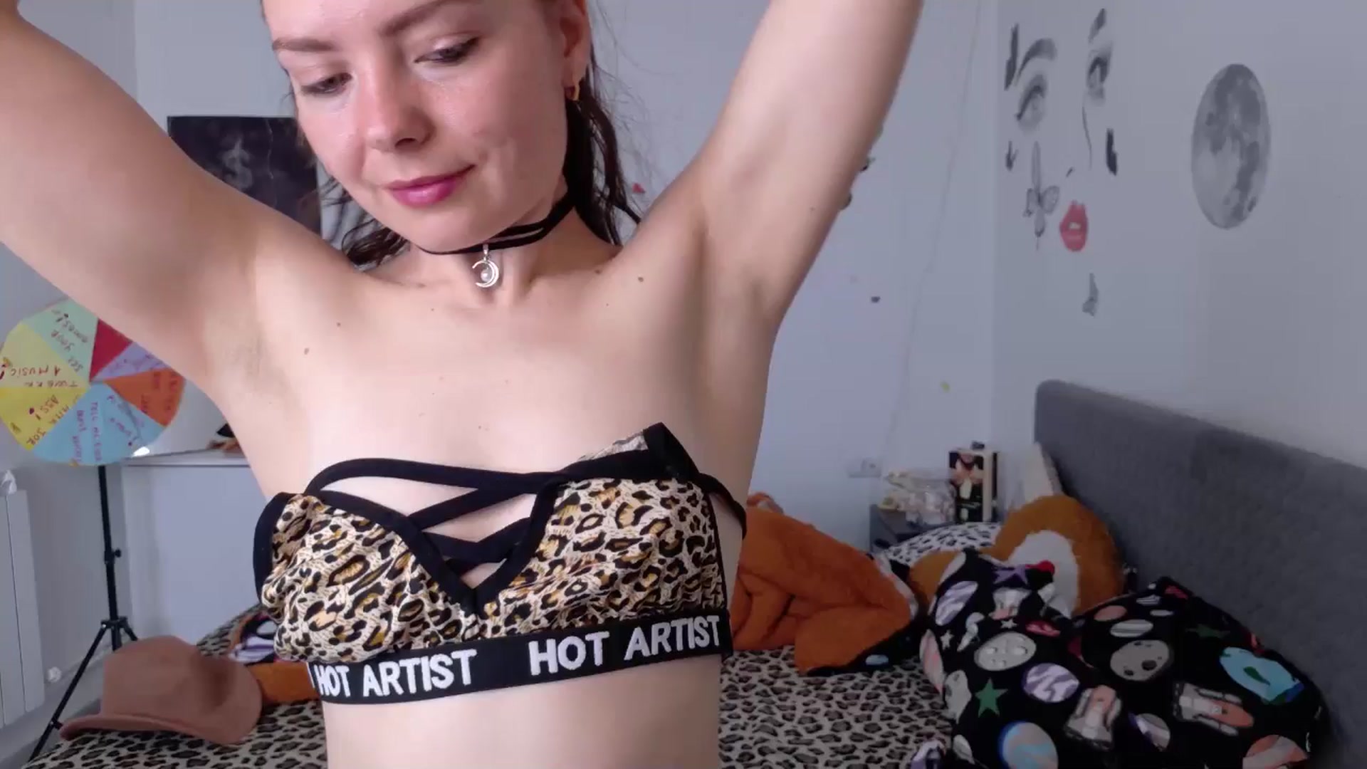 Gallery image thumbnail from YreneA's myfreecams stream on, 04/28/2026, 07:03 image 17 of 20