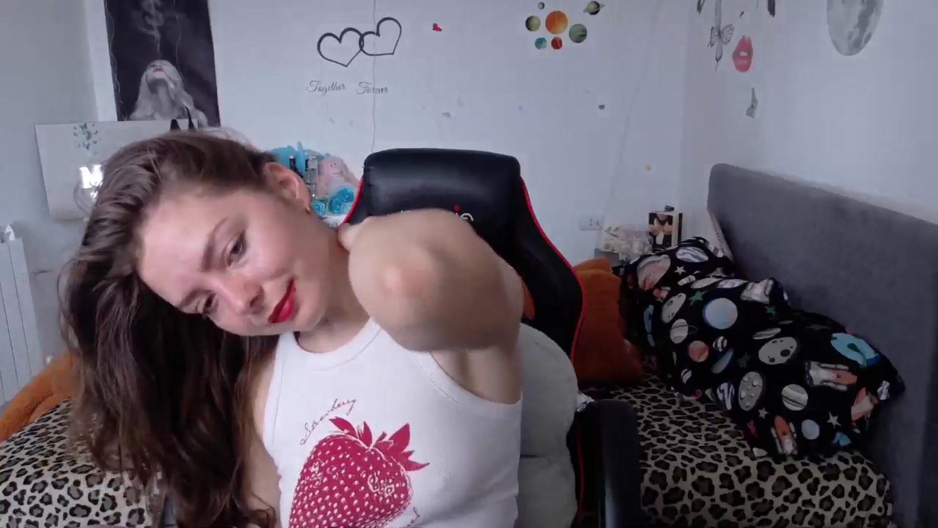 Gallery image thumbnail from YreneA's myfreecams stream on, 04/29/2026, 07:06 image 3 of 20