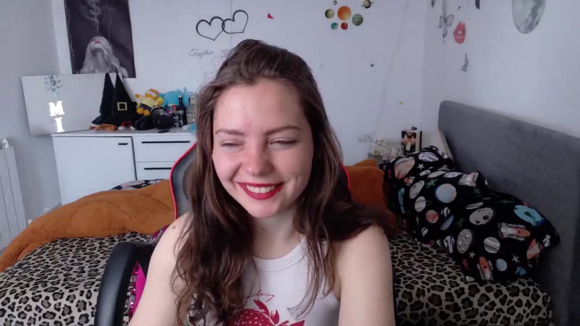 Gallery image thumbnail from YreneA's myfreecams stream on, 04/29/2026, 07:06 image 2 of 20