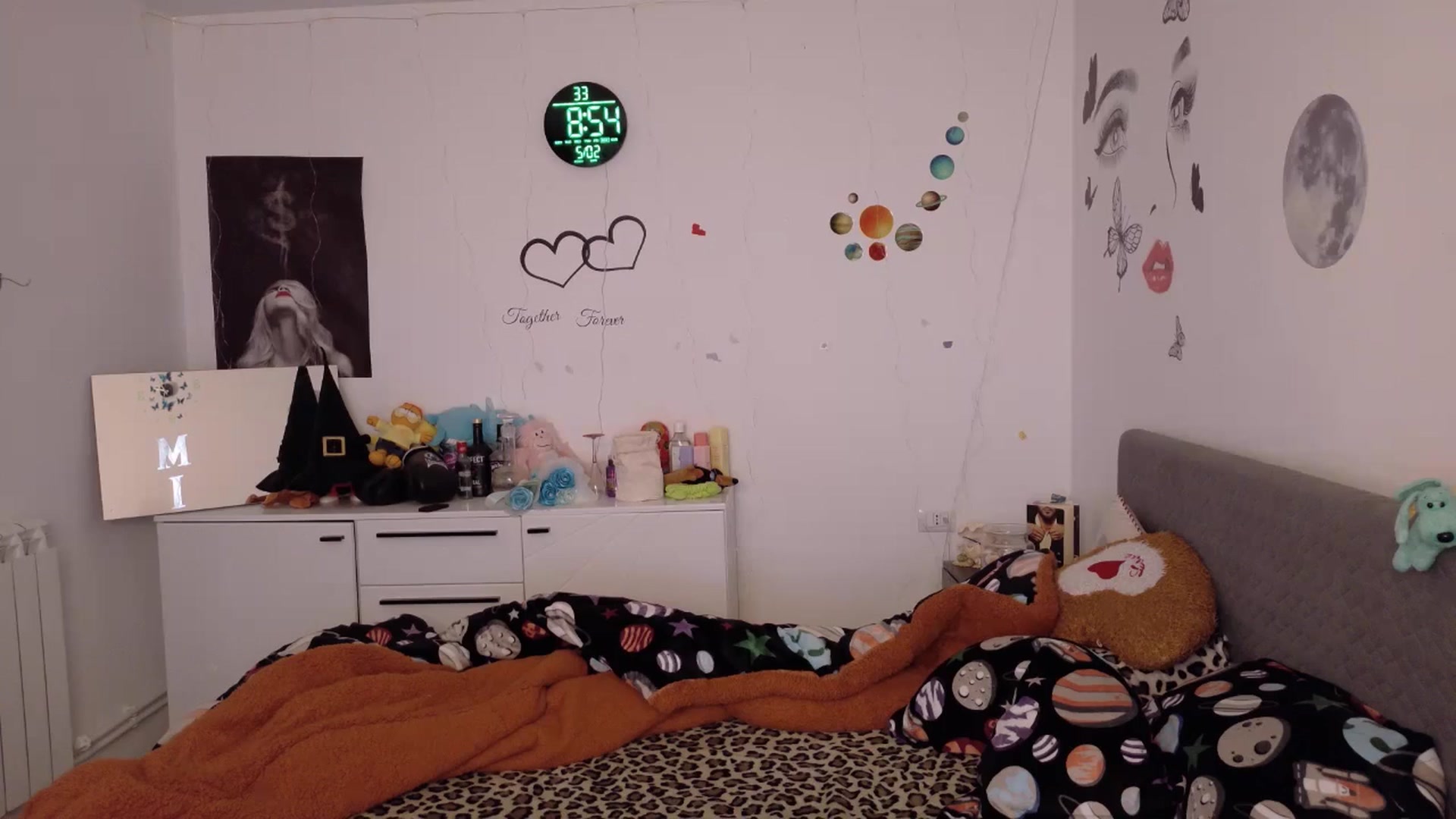 Gallery image thumbnail from YreneA's myfreecams stream on, 05/02/2026, 06:33 image 9 of 20