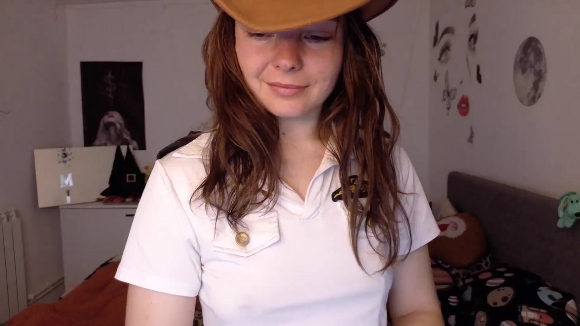 Gallery image thumbnail from YreneA's myfreecams stream on, 05/02/2026, 06:33 image 6 of 20