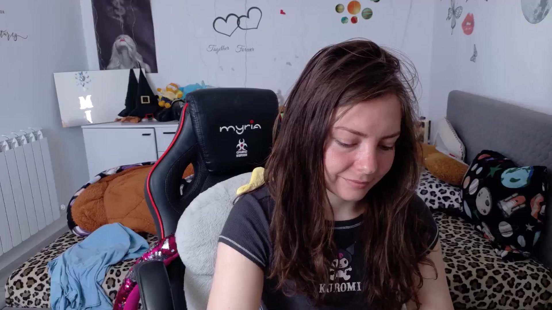 Gallery image thumbnail from YreneA's myfreecams stream on, 05/05/2026, 06:27 image 16 of 20