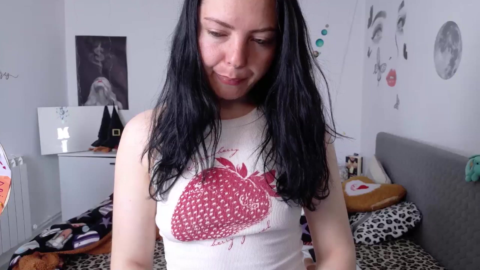Gallery image thumbnail from YreneA's myfreecams stream on, 05/07/2026, 06:10 image 20 of 20