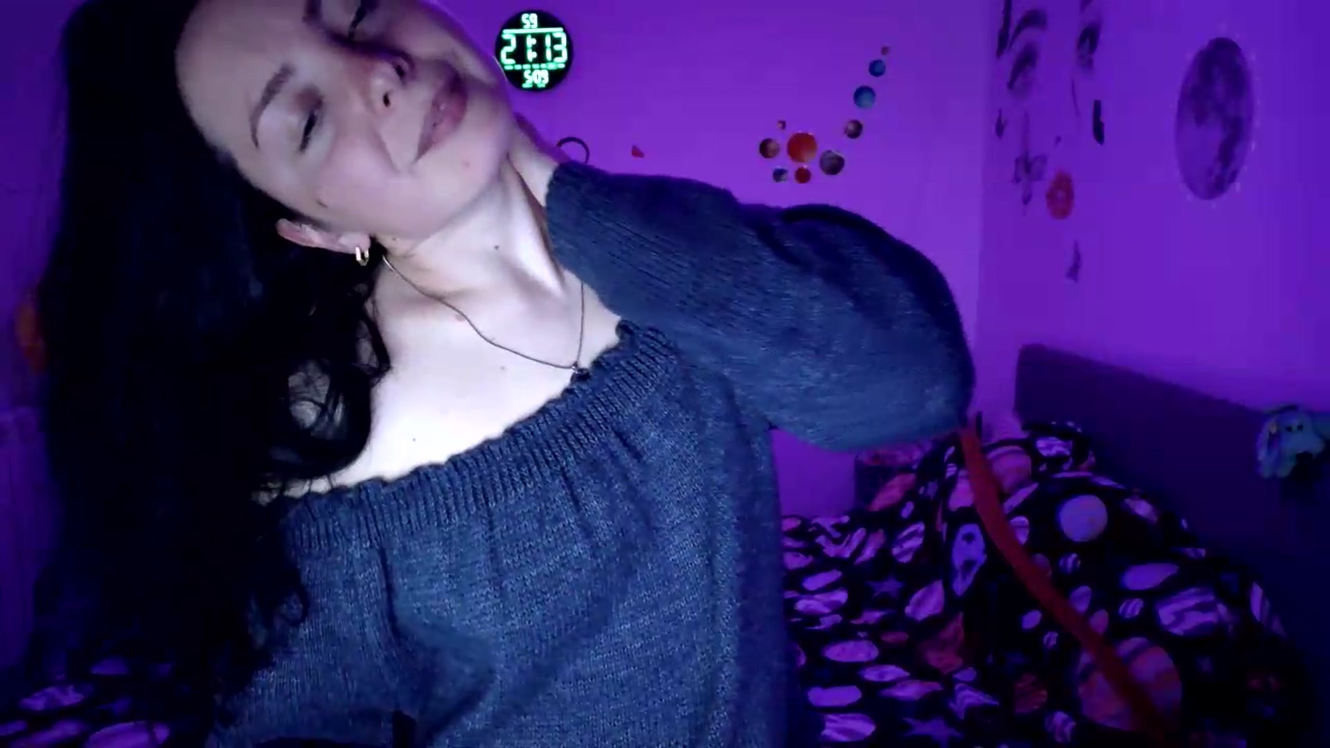 Gallery image thumbnail from YreneA's myfreecams stream on, 05/09/2026, 18:43 image 5 of 20