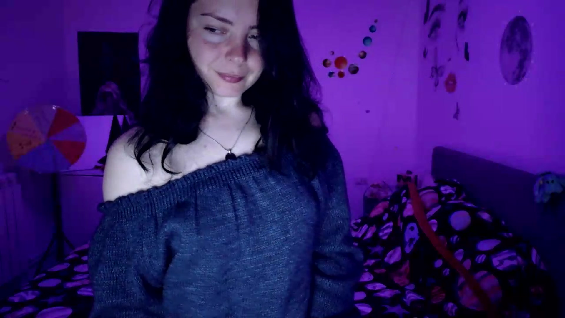 Gallery image thumbnail from YreneA's myfreecams stream on, 05/09/2026, 18:43 image 6 of 20