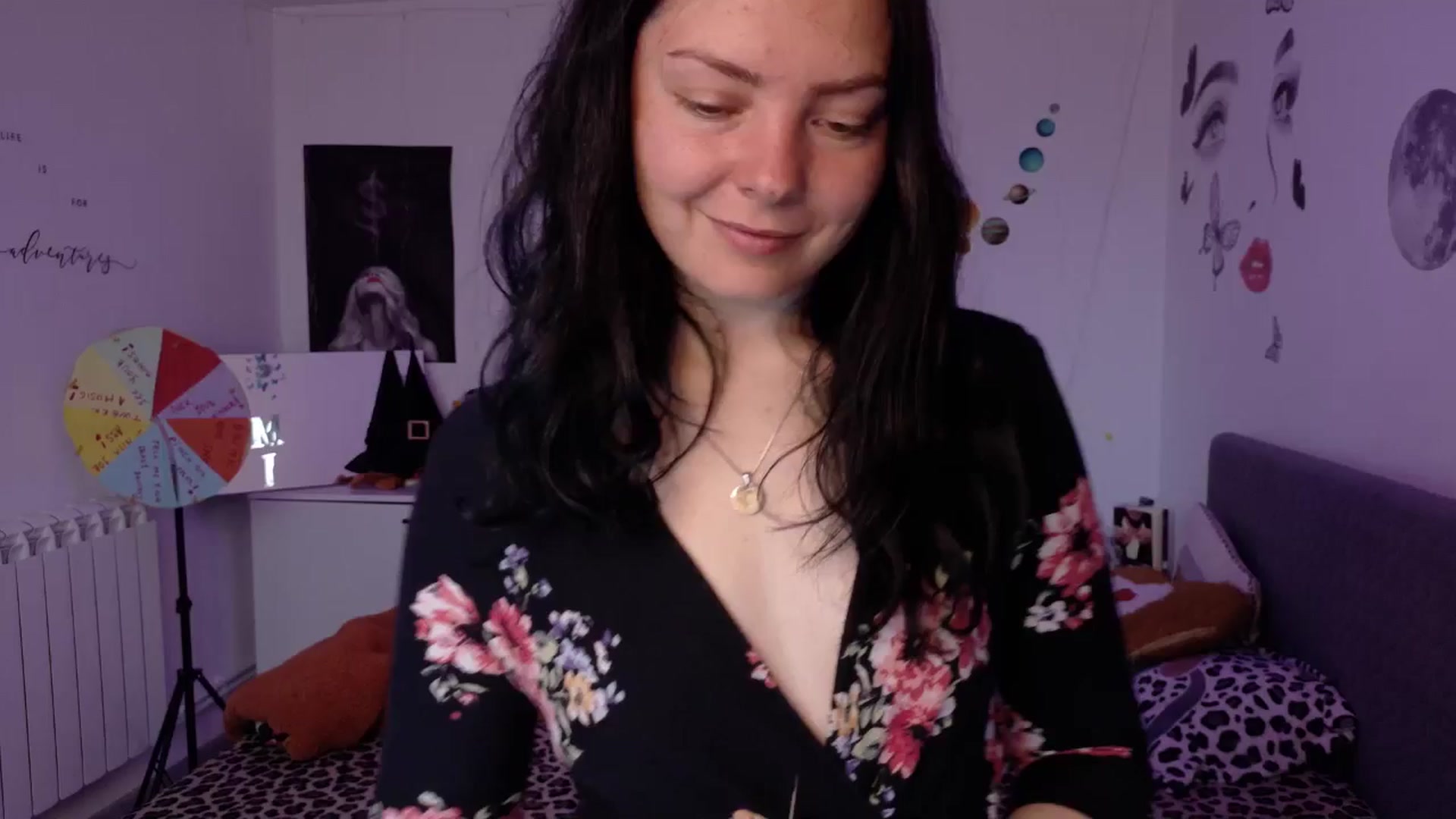 Gallery image thumbnail from YreneA's myfreecams stream on, 05/10/2026, 06:33 image 1 of 20