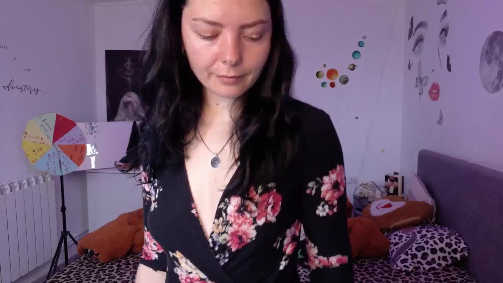 Gallery image thumbnail from YreneA's myfreecams stream on, 05/10/2026, 06:33 image 9 of 20