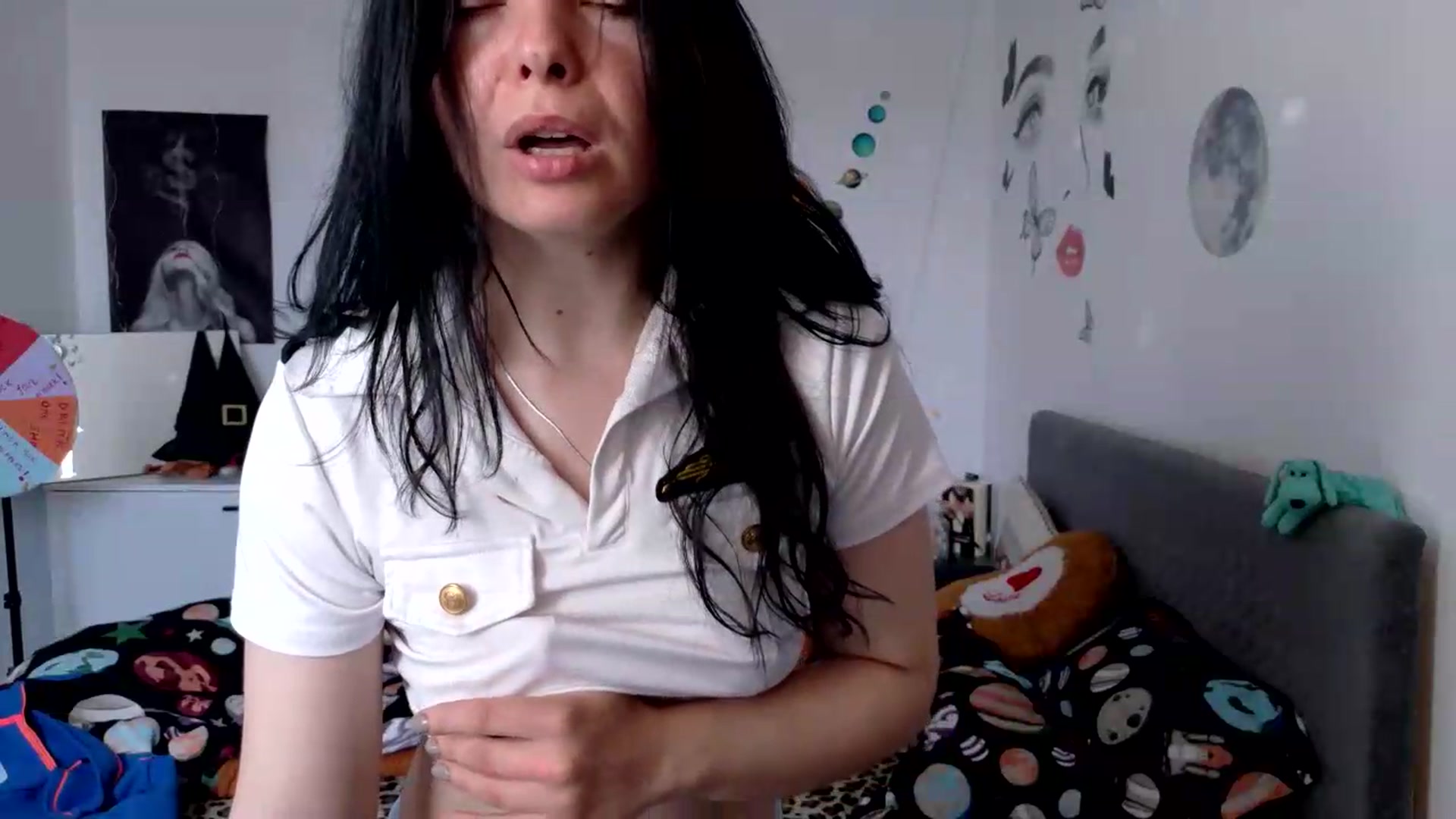 Gallery image thumbnail from YreneA's myfreecams stream on, 05/13/2026, 06:26 image 14 of 20