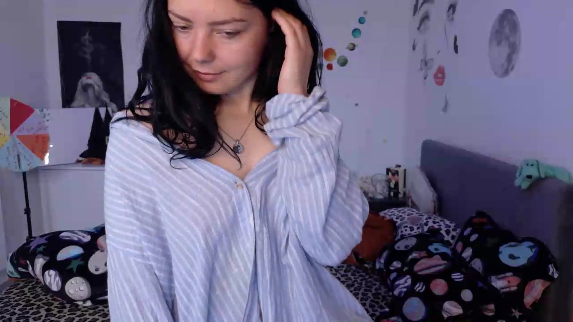 Gallery image thumbnail from YreneA's myfreecams stream on, 05/14/2026, 06:50 image 7 of 20