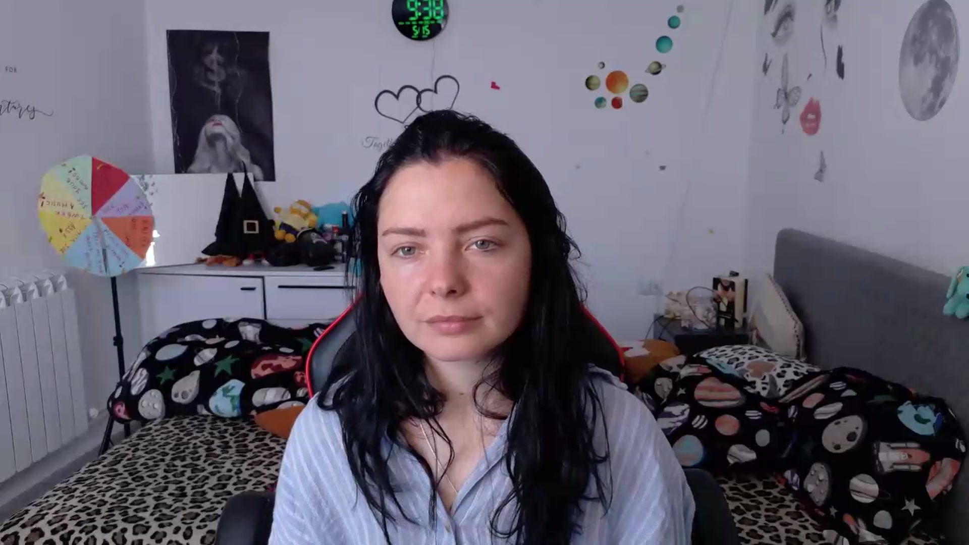 Gallery image thumbnail from YreneA's myfreecams stream on, 05/15/2026, 07:05 image 12 of 20