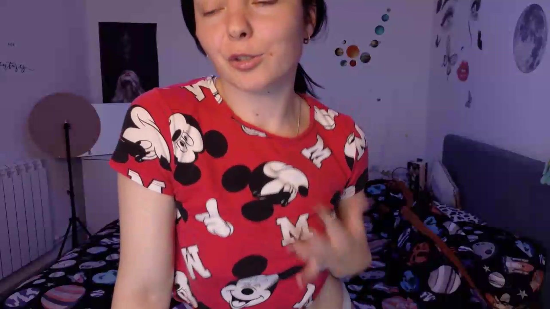 Gallery image thumbnail from YreneA's myfreecams stream on, 05/17/2026, 19:15 image 7 of 20
