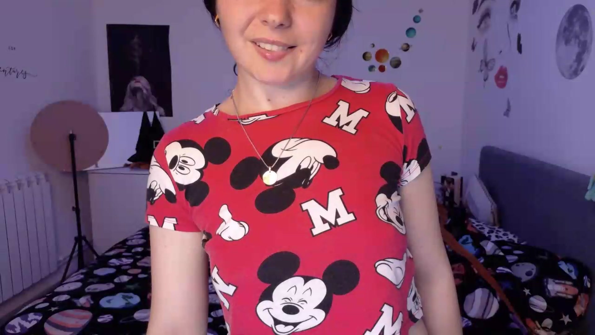Gallery image thumbnail from YreneA's myfreecams stream on, 05/17/2026, 19:15 image 18 of 20