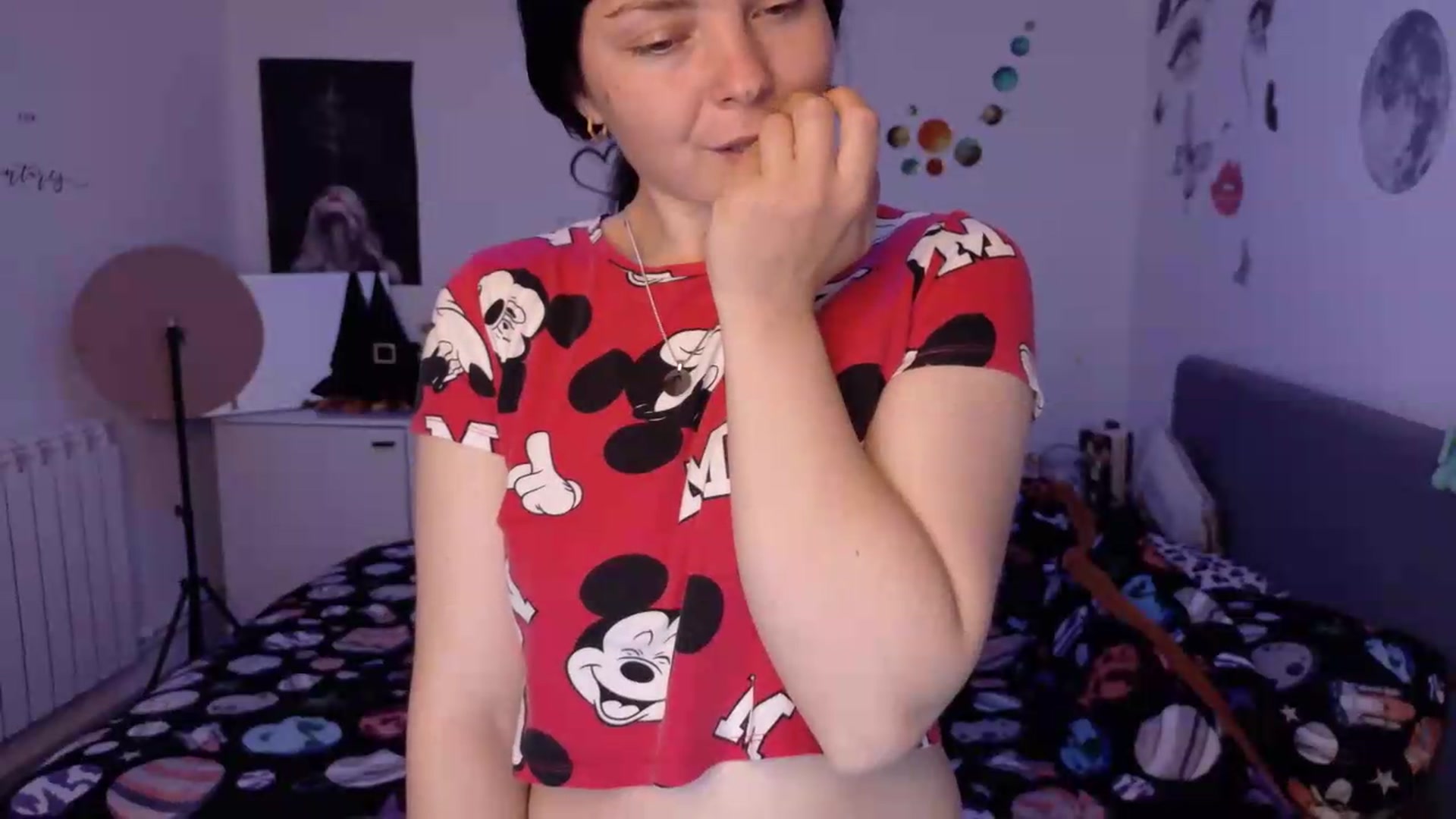 Gallery image thumbnail from YreneA's myfreecams stream on, 05/17/2026, 19:15 image 12 of 20