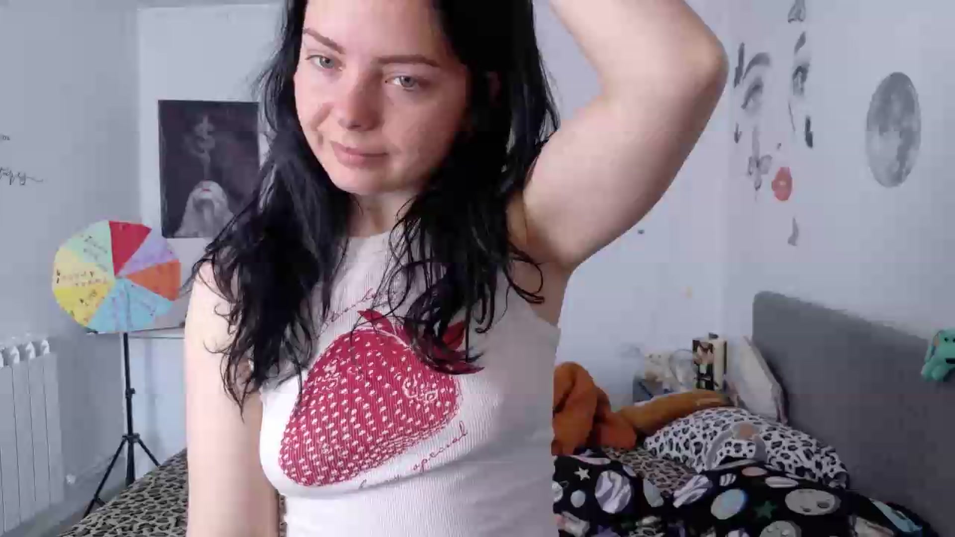 Gallery image thumbnail from YreneA's myfreecams stream on, 05/18/2026, 06:47 image 14 of 20