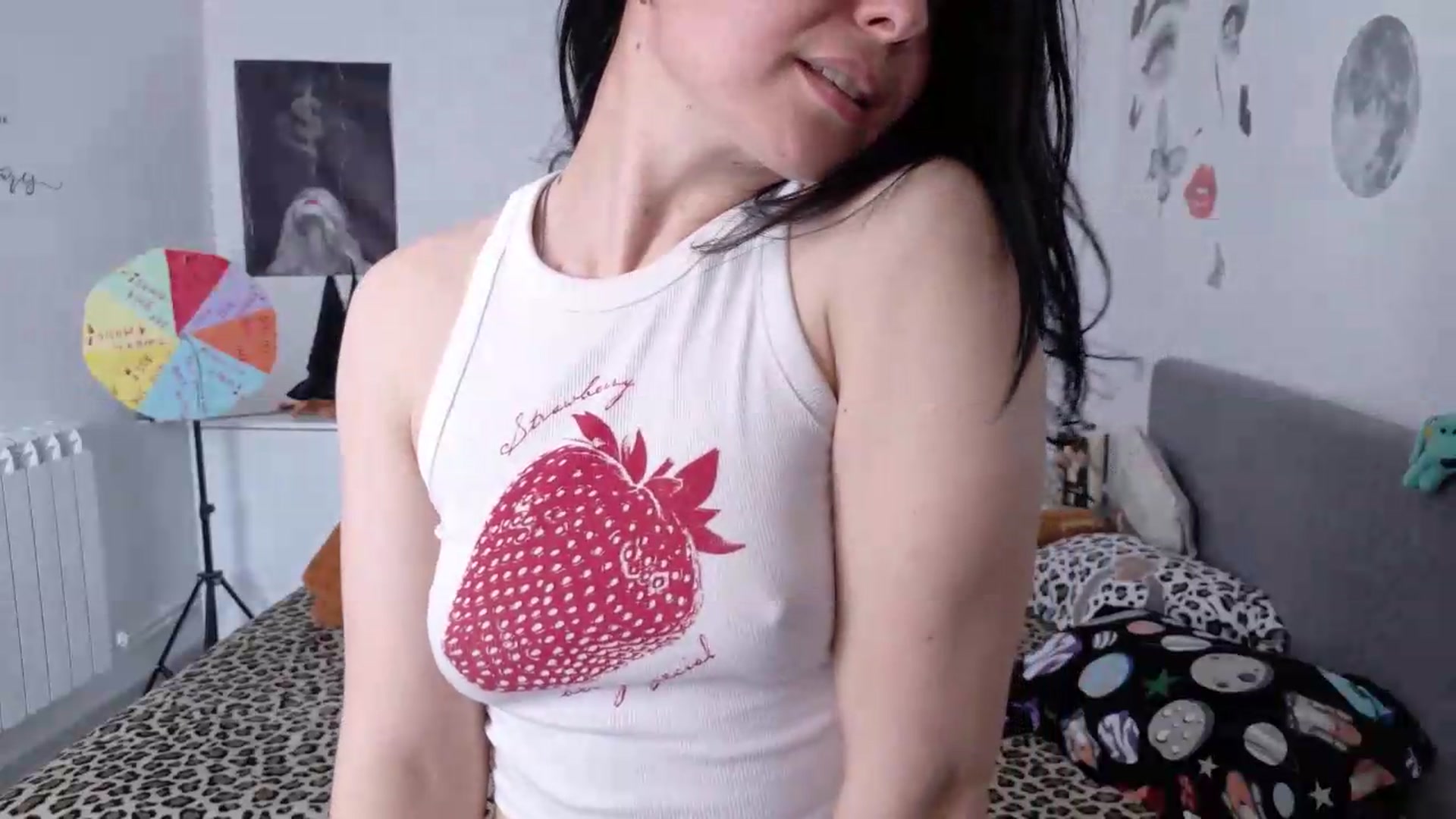 Gallery image thumbnail from YreneA's myfreecams stream on, 05/18/2026, 06:47 image 20 of 20