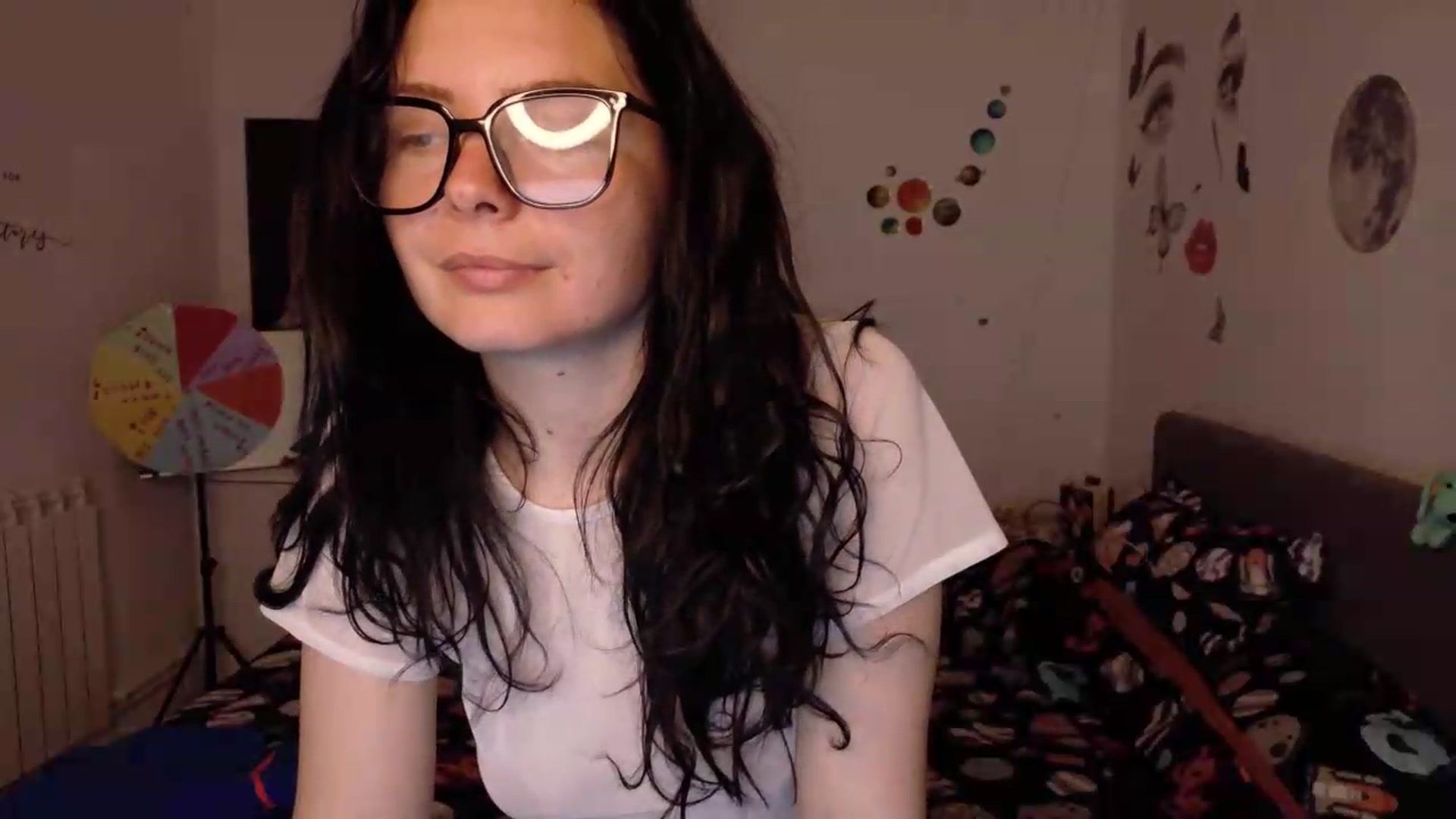Gallery image thumbnail from YreneA's myfreecams stream on, 05/18/2026, 19:07 image 11 of 20