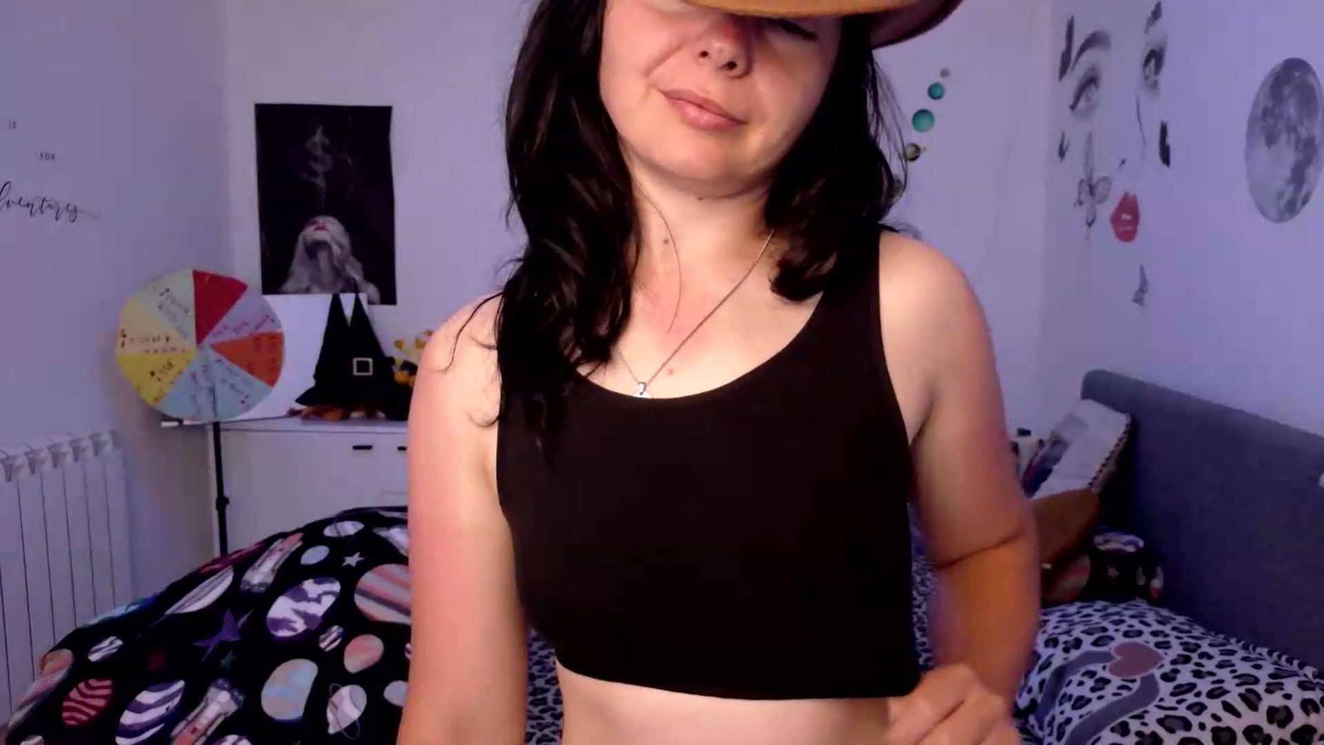 Gallery image thumbnail from YreneA's myfreecams stream on, 05/29/2026, 05:42 image 6 of 20