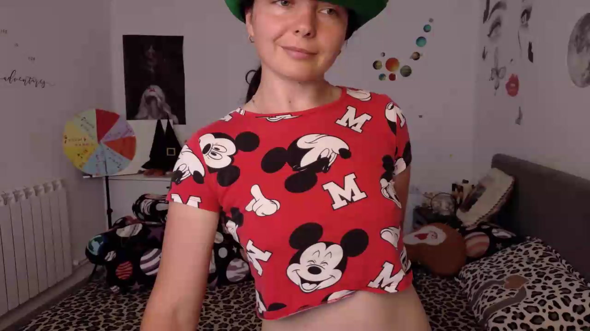 Gallery image thumbnail from YreneA's myfreecams stream on, 06/01/2026, 07:12 image 13 of 20