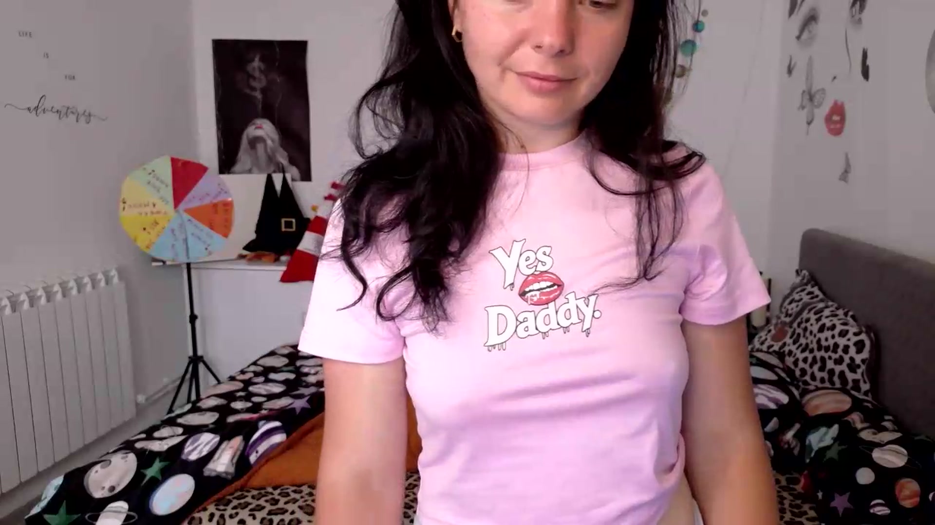 Gallery image thumbnail from YreneA's myfreecams stream on, 06/03/2026, 06:03 image 16 of 20