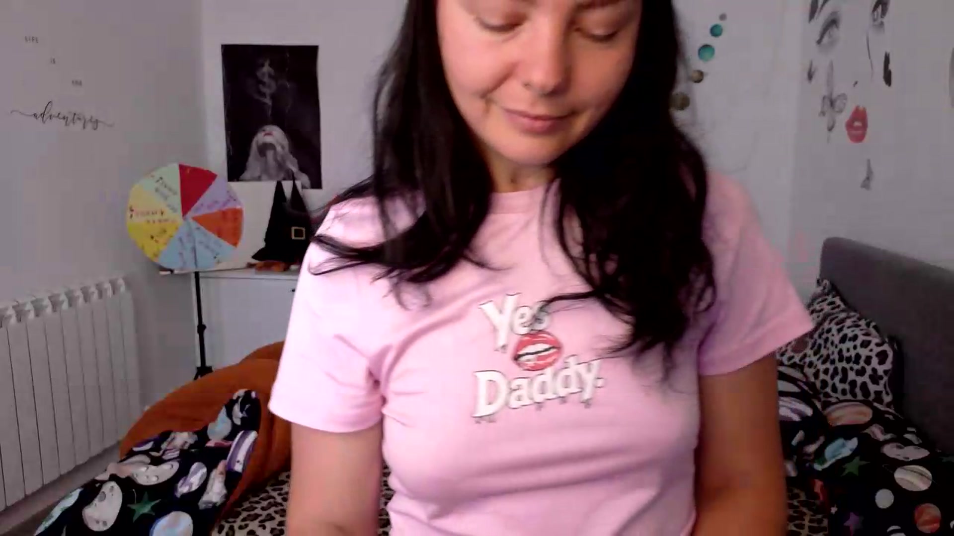Gallery image thumbnail from YreneA's myfreecams stream on, 06/03/2026, 07:18 image 18 of 20