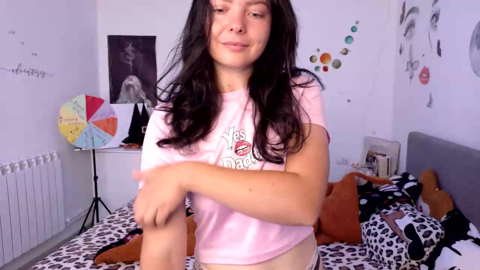 Gallery image thumbnail from YreneA's myfreecams stream on, 06/06/2026, 06:19 image 18 of 20