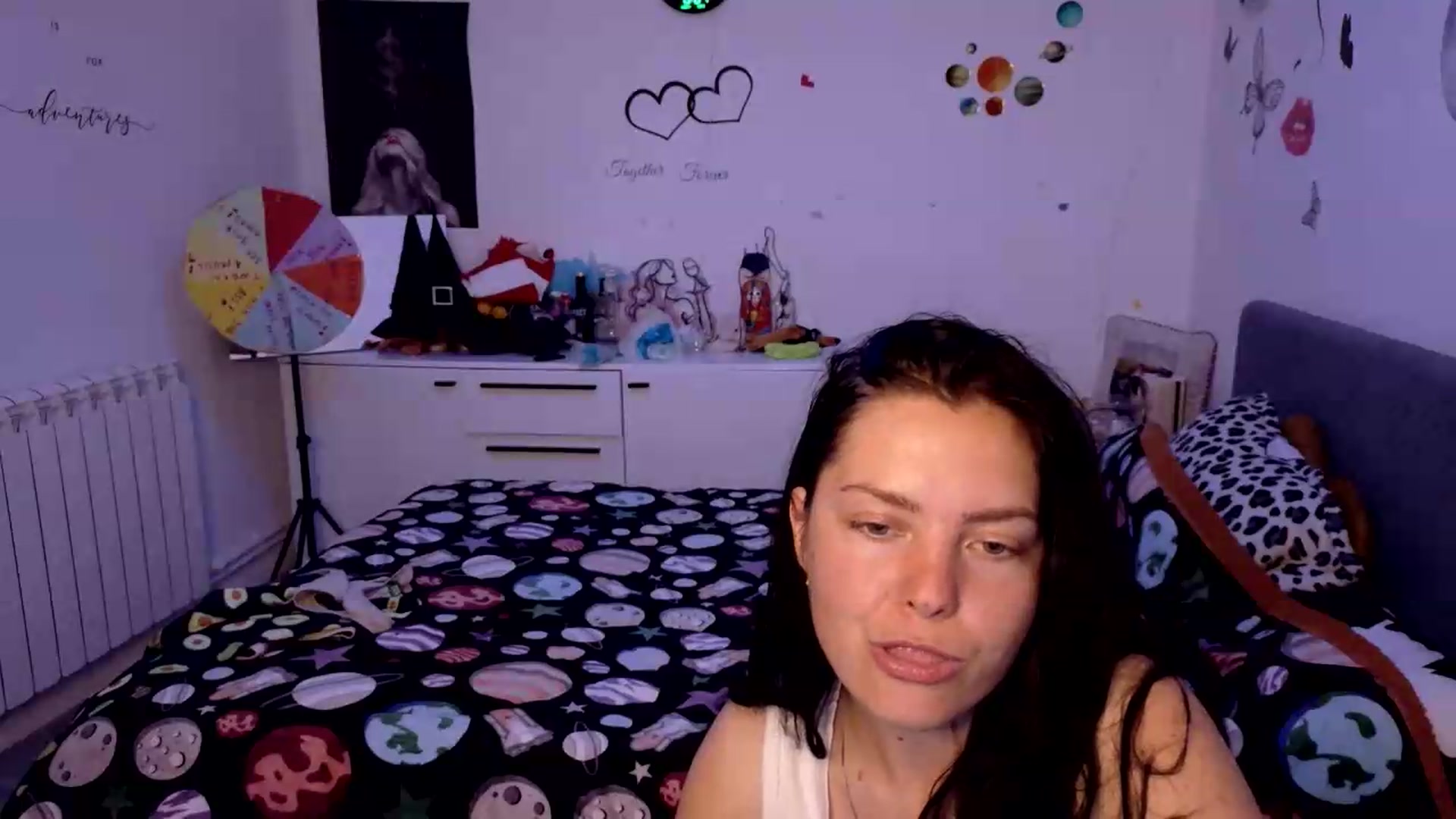 Gallery image thumbnail from YreneA's myfreecams stream on, 06/07/2026, 19:16 image 7 of 20