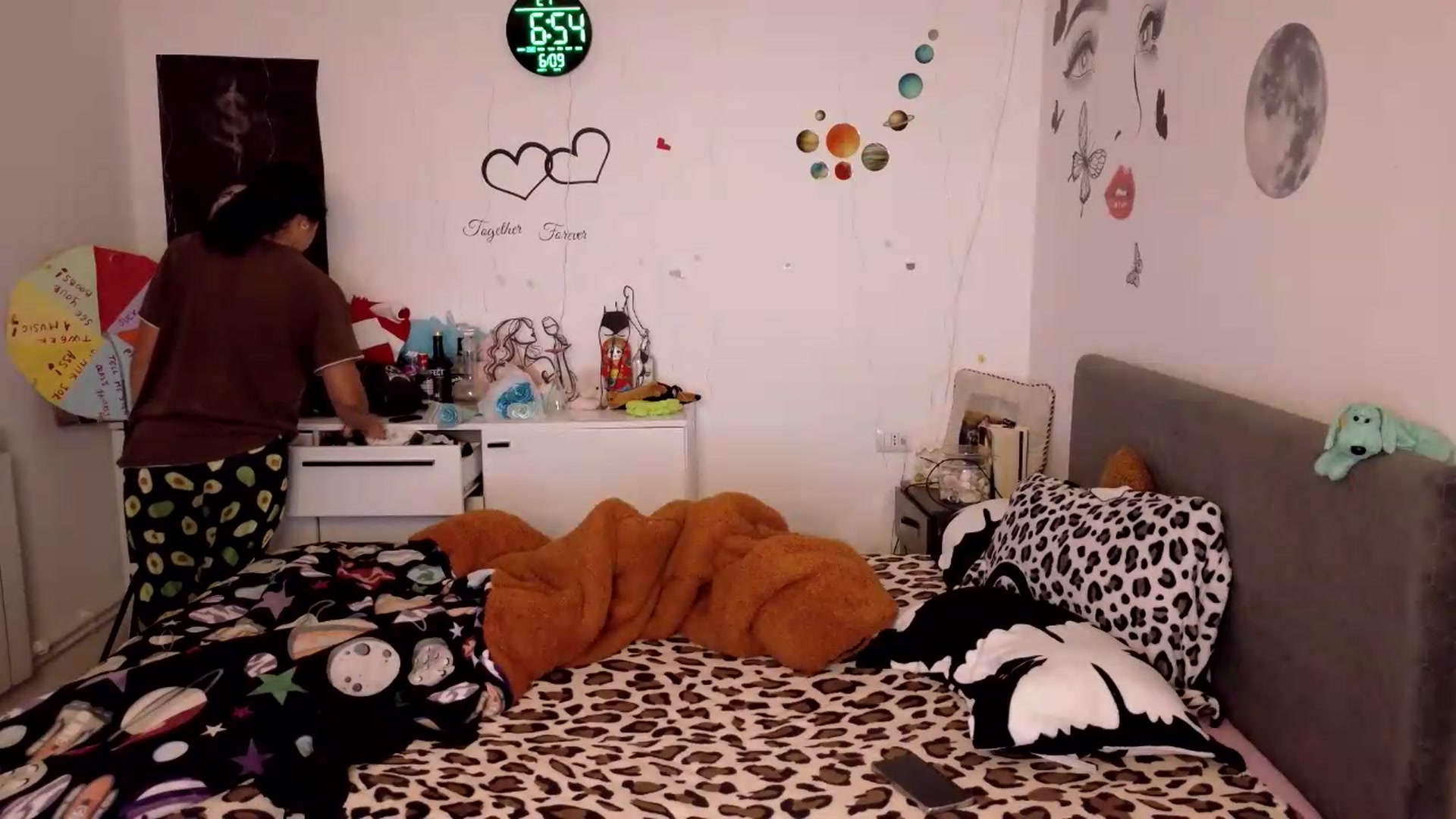 Gallery image thumbnail from YreneA's myfreecams stream on, 06/09/2026, 04:31 image 2 of 20