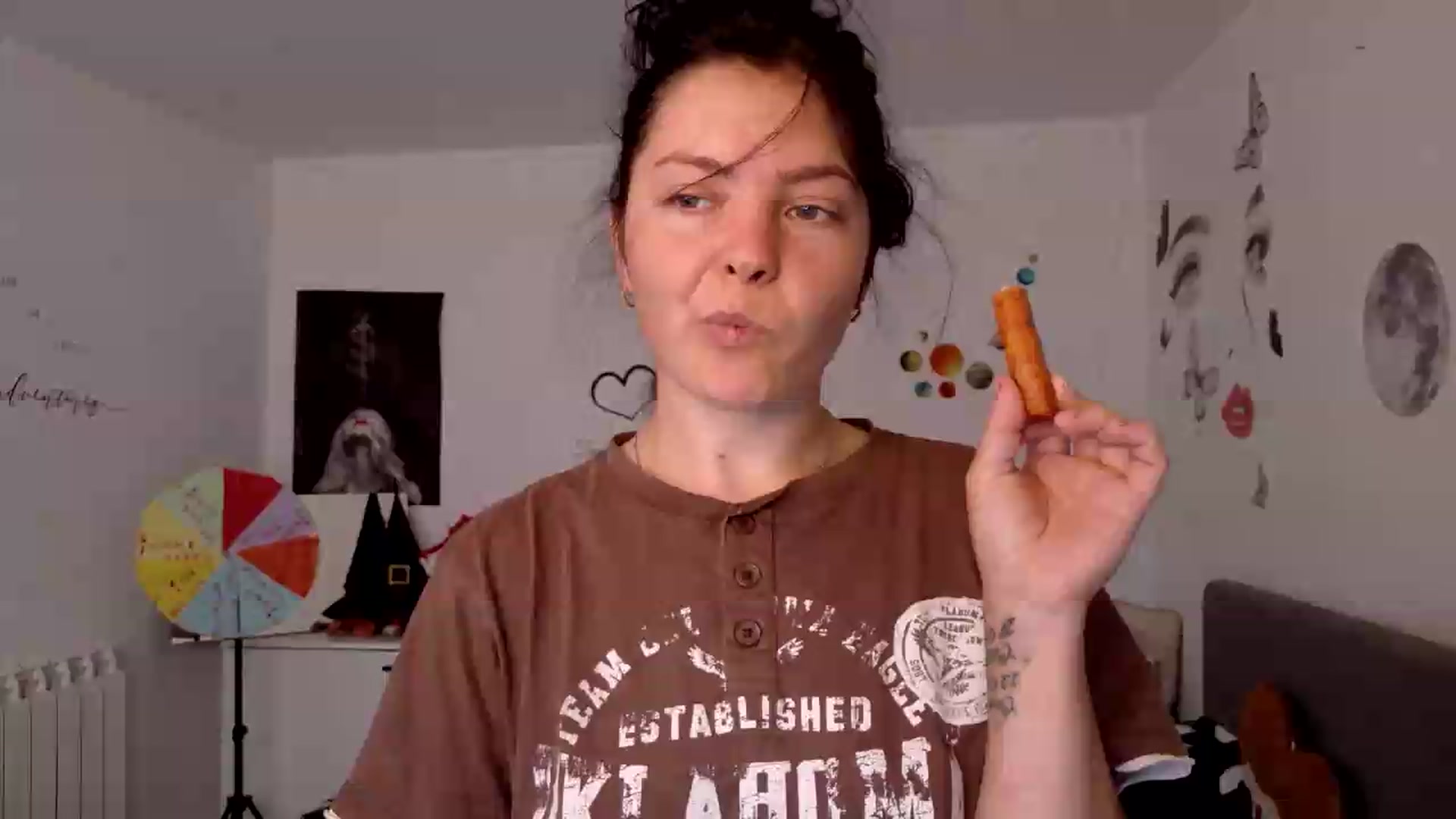 Gallery image thumbnail from YreneA's myfreecams stream on, 06/09/2026, 06:24 image 3 of 20