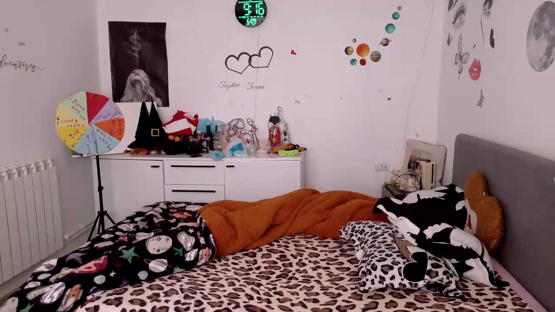 Gallery image thumbnail from YreneA's myfreecams stream on, 06/09/2026, 06:24 image 20 of 20