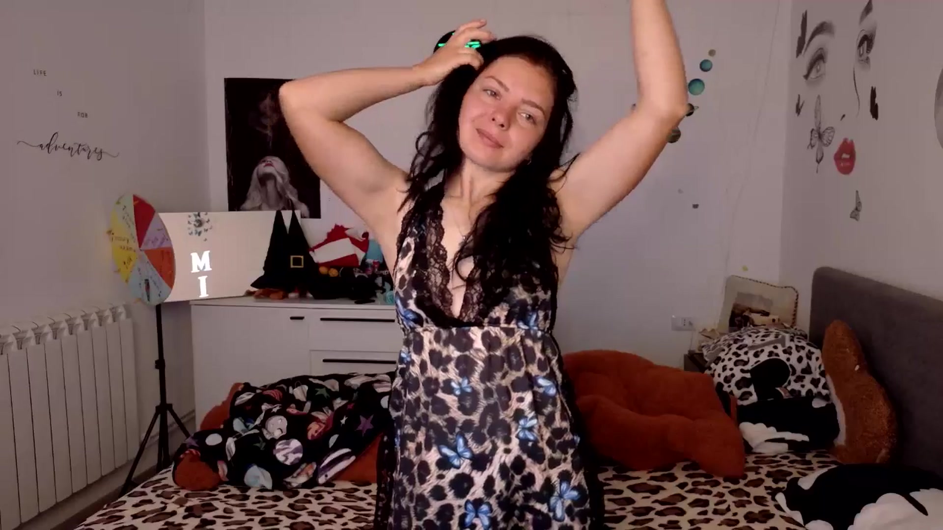 Gallery image thumbnail from YreneA's myfreecams stream on, 06/14/2026, 06:34 image 5 of 20