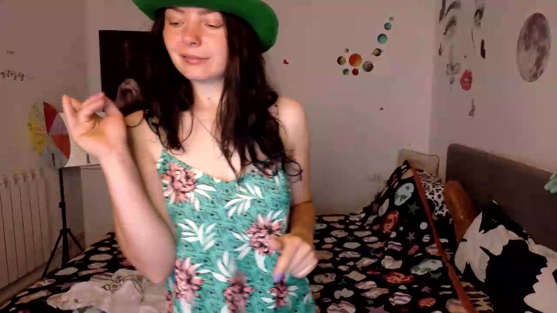 Gallery image thumbnail from YreneA's myfreecams stream on, 06/14/2026, 19:18 image 10 of 20