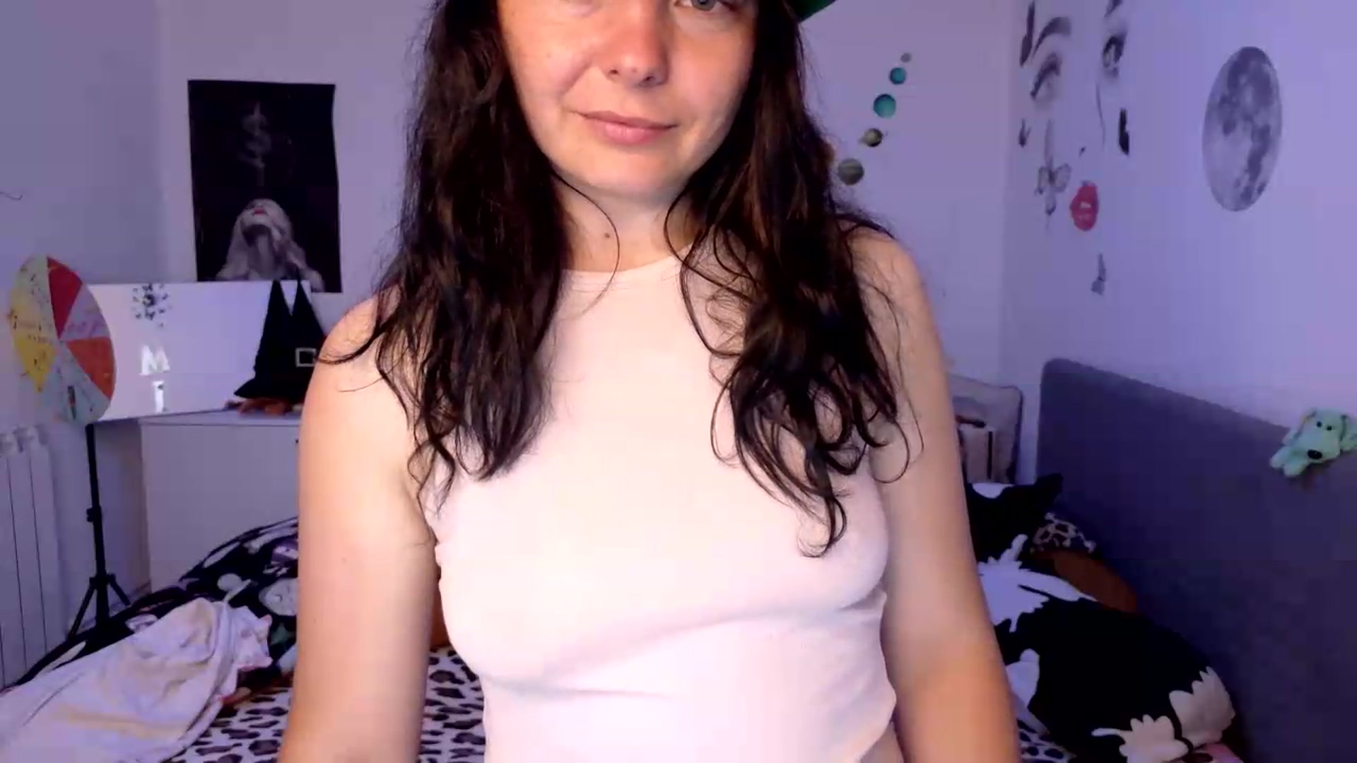 Gallery image thumbnail from YreneA's myfreecams stream on, 06/16/2026, 04:40 image 17 of 20