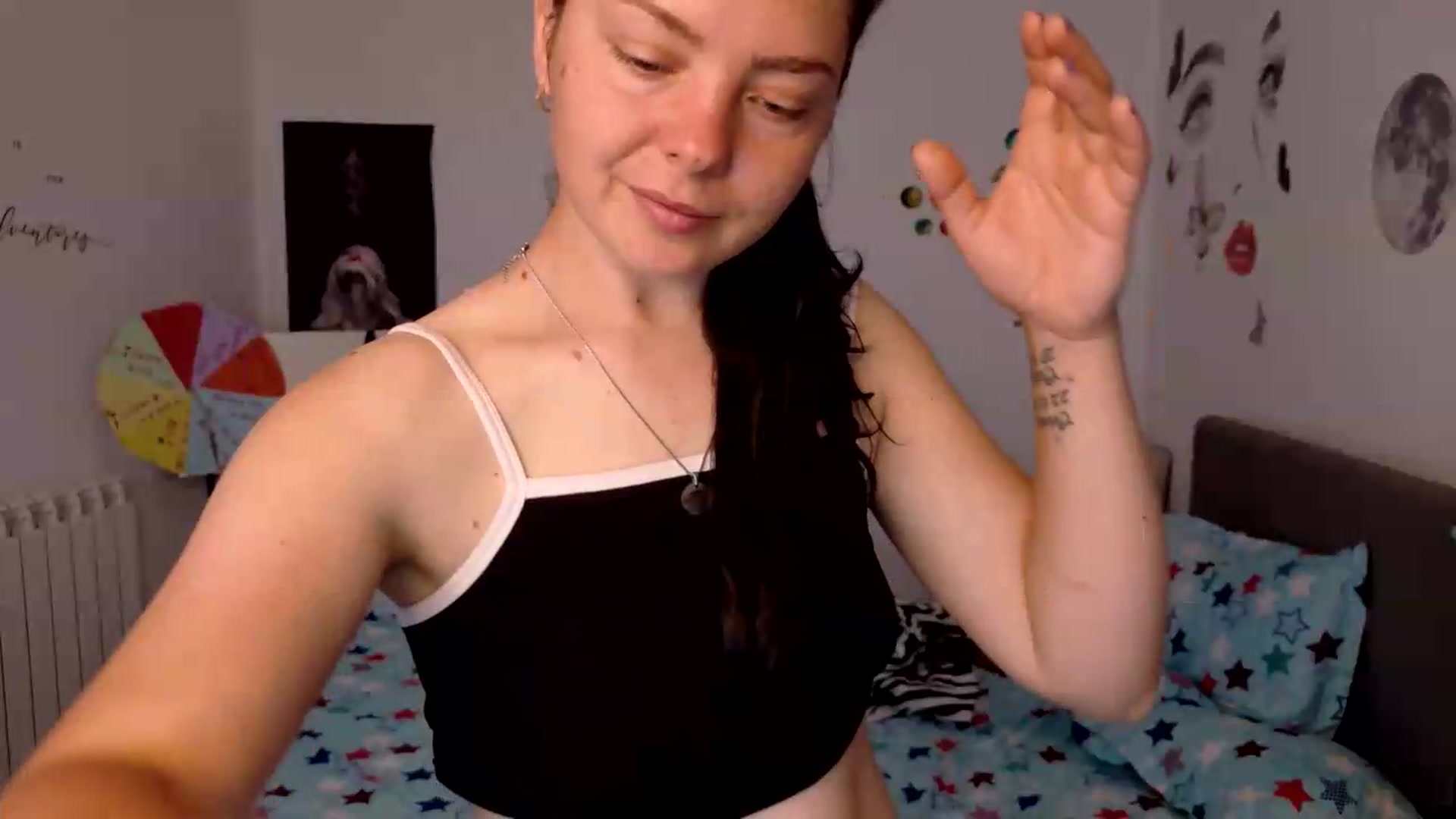Gallery image thumbnail from YreneA's myfreecams stream on, 06/19/2026, 05:26 image 6 of 20