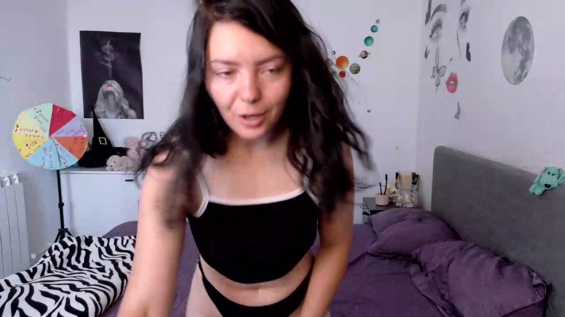 Gallery image thumbnail from YreneA's myfreecams stream on, 06/29/2026, 04:49 image 5 of 20