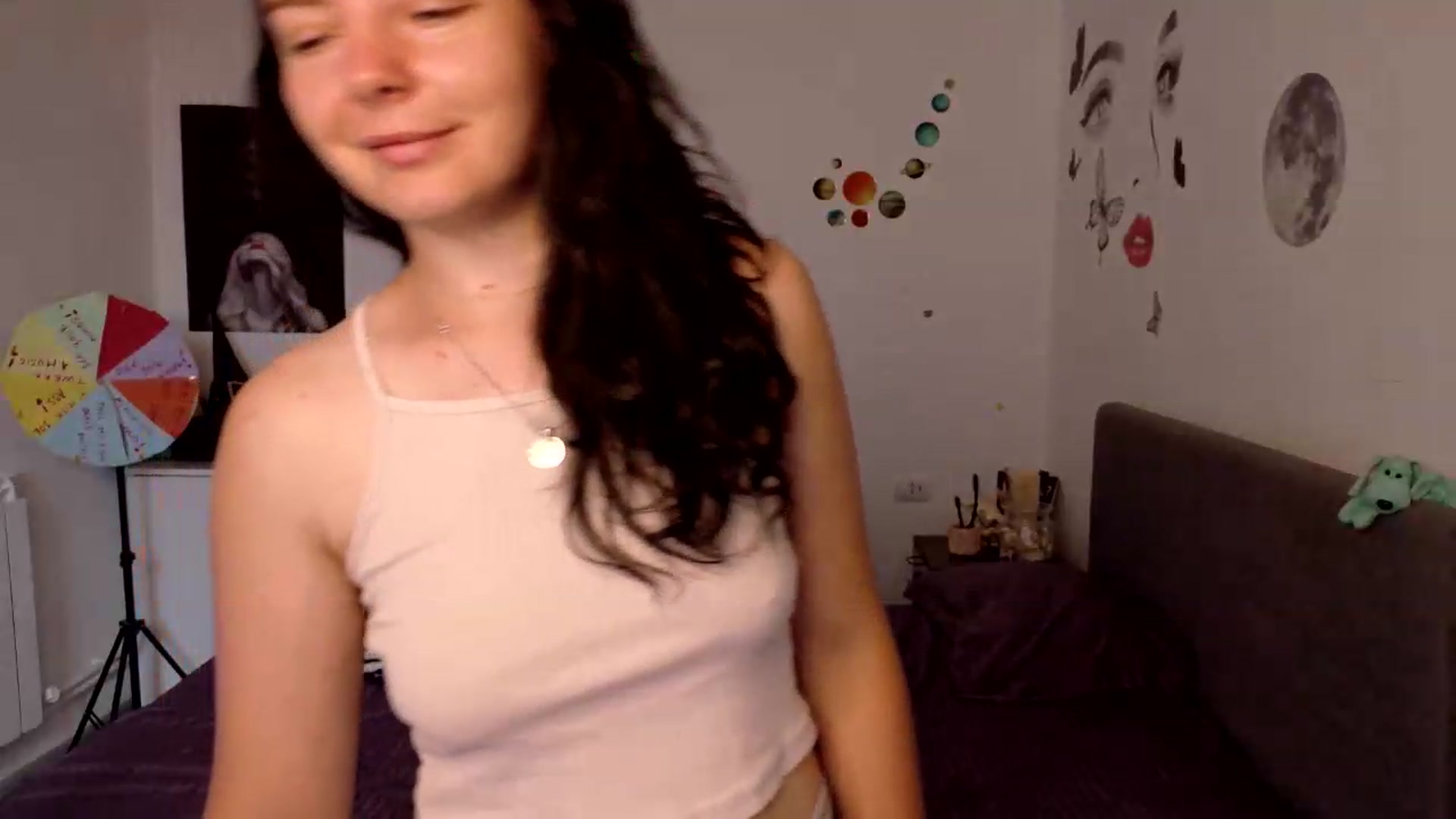Gallery image thumbnail from YreneA's myfreecams stream on, 07/04/2026, 04:59 image 2 of 20