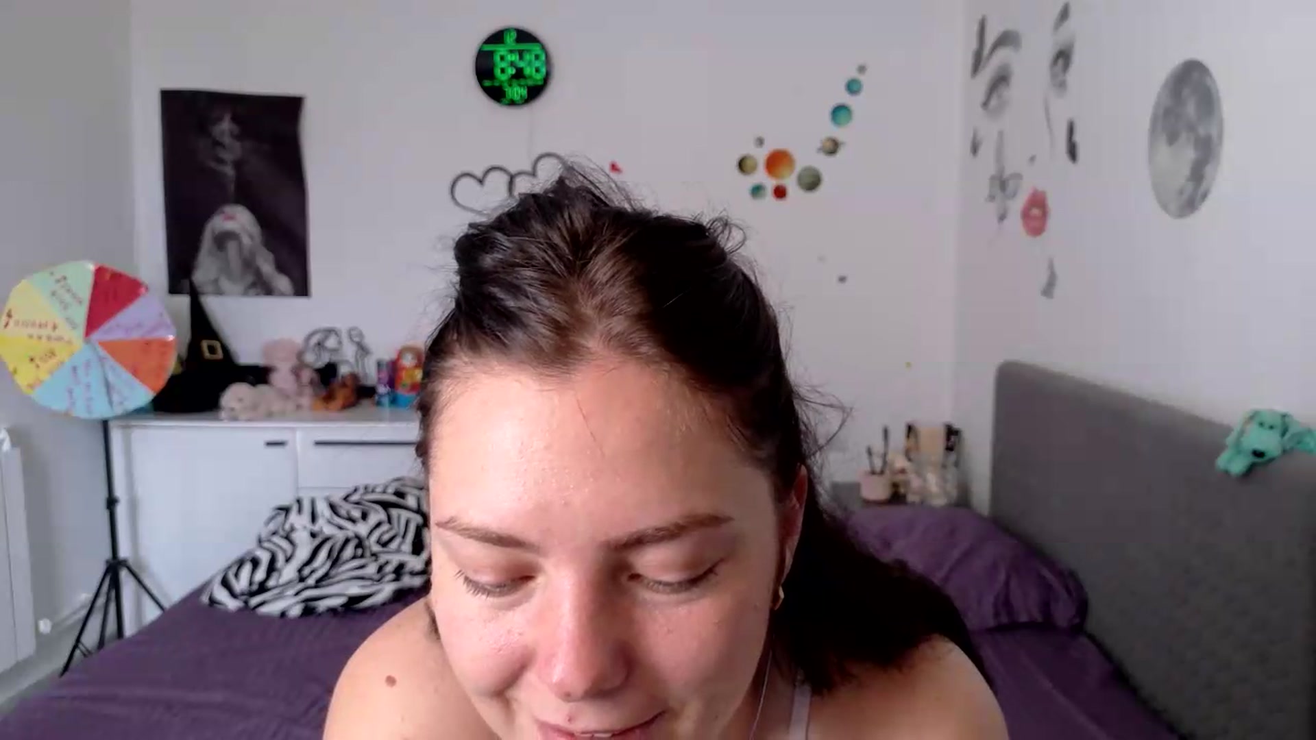 Gallery image thumbnail from YreneA's myfreecams stream on, 07/04/2026, 06:01 image 12 of 20
