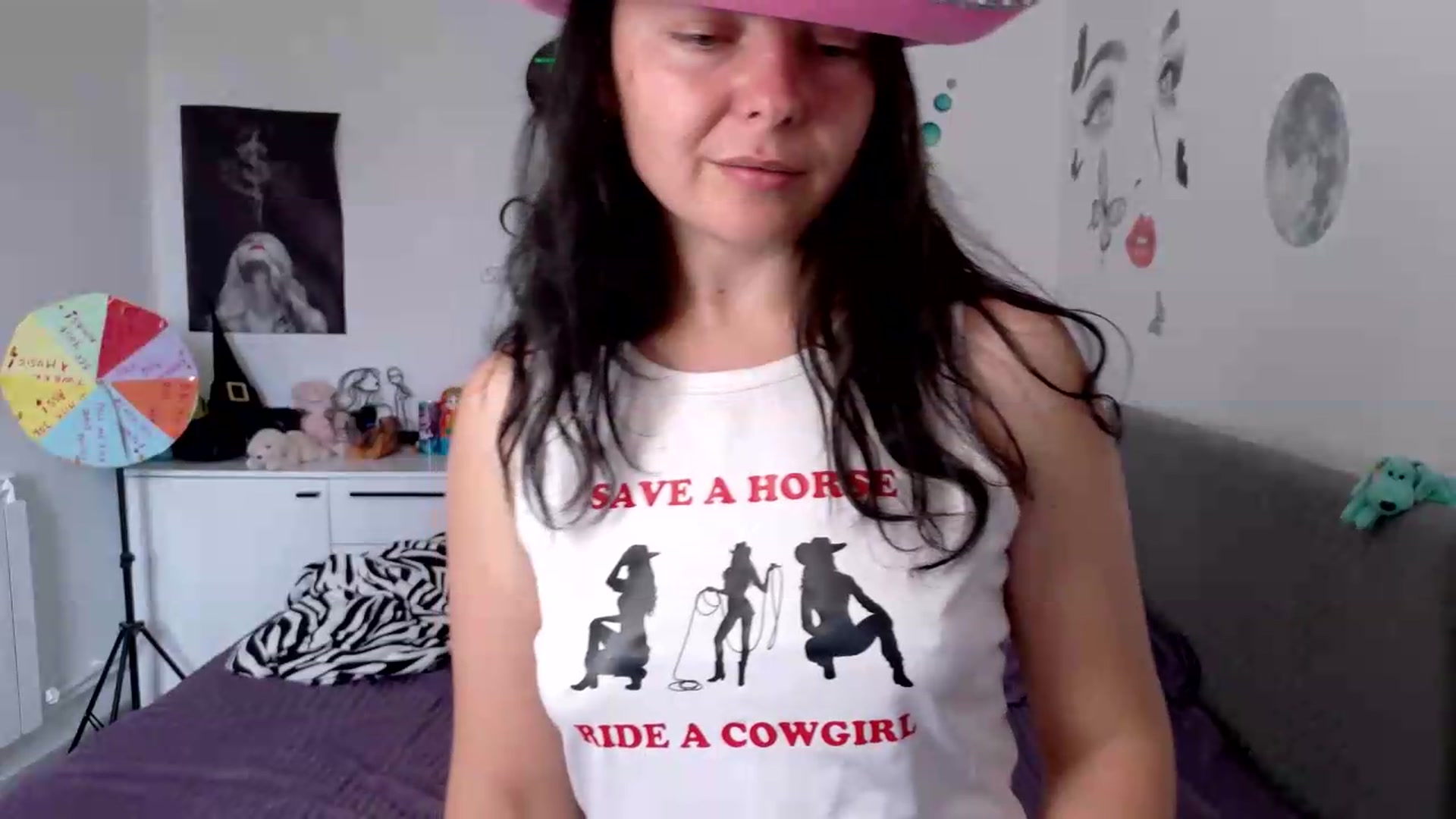 Gallery image thumbnail from YreneA's myfreecams stream on, 07/04/2026, 06:27 image 12 of 20
