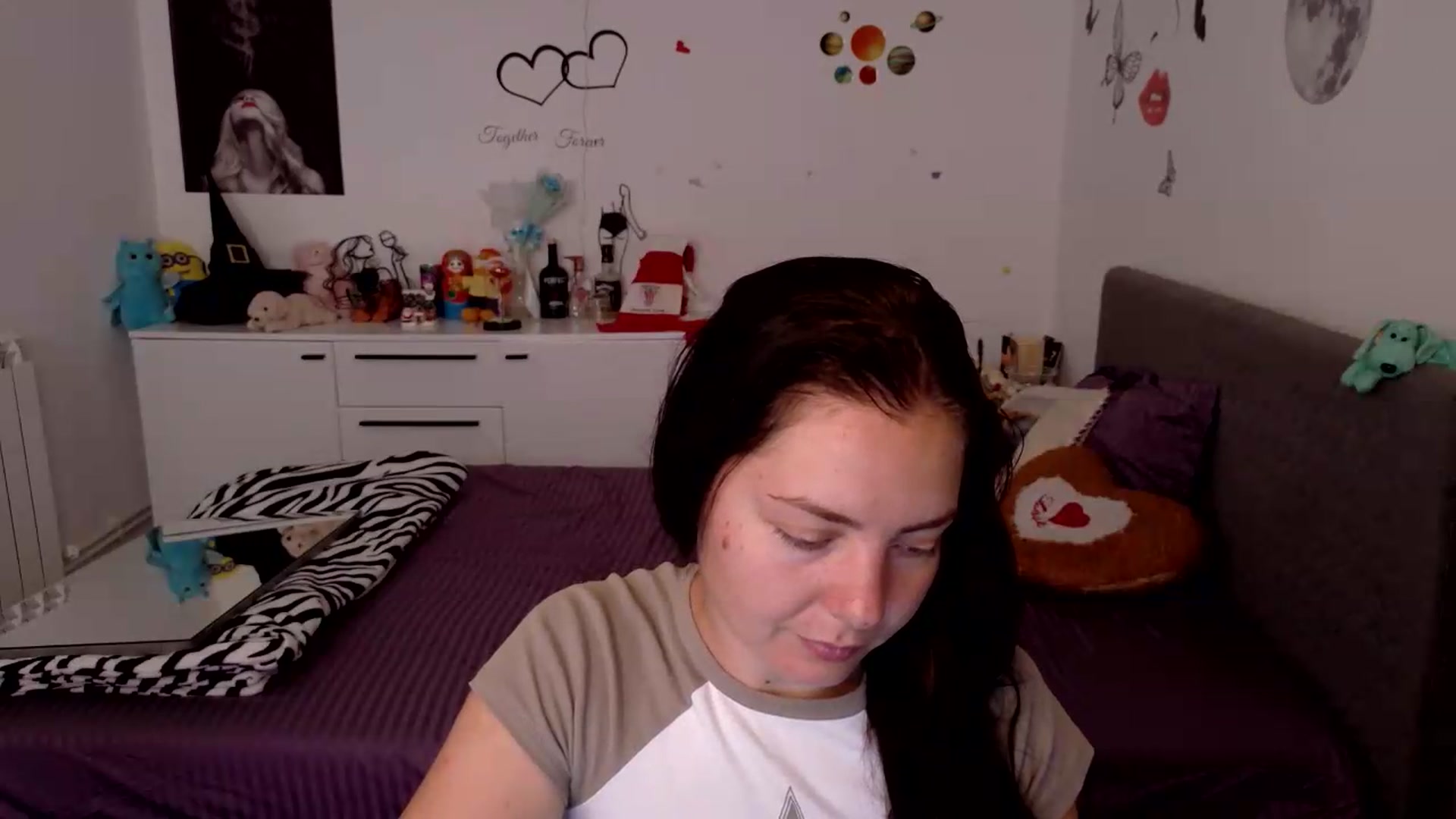 Gallery image thumbnail from YreneA's myfreecams stream on, 07/06/2026, 06:03 image 17 of 20