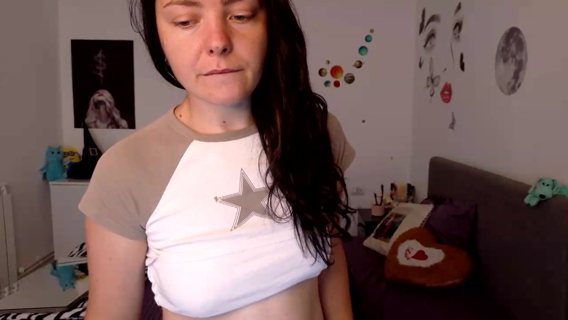 Gallery image thumbnail from YreneA's myfreecams stream on, 07/06/2026, 06:03 image 12 of 20