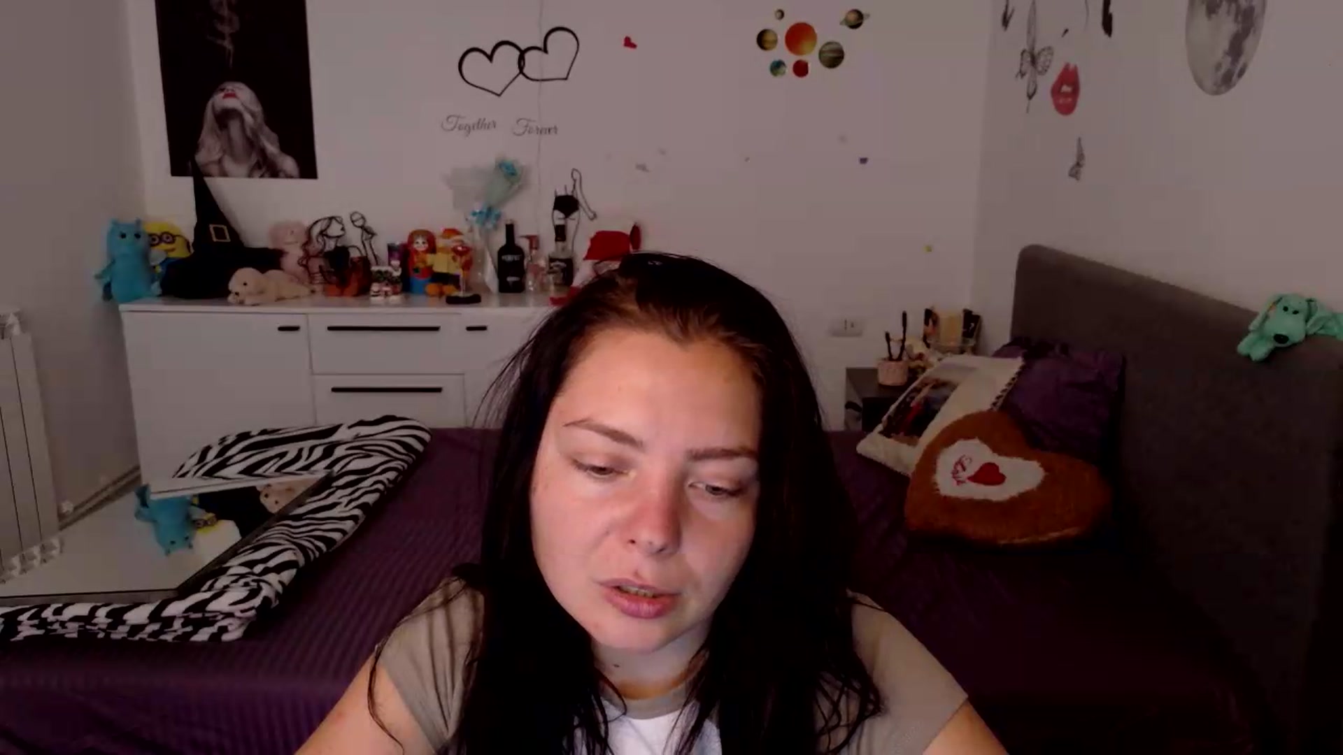 Gallery image thumbnail from YreneA's myfreecams stream on, 07/06/2026, 06:03 image 15 of 20