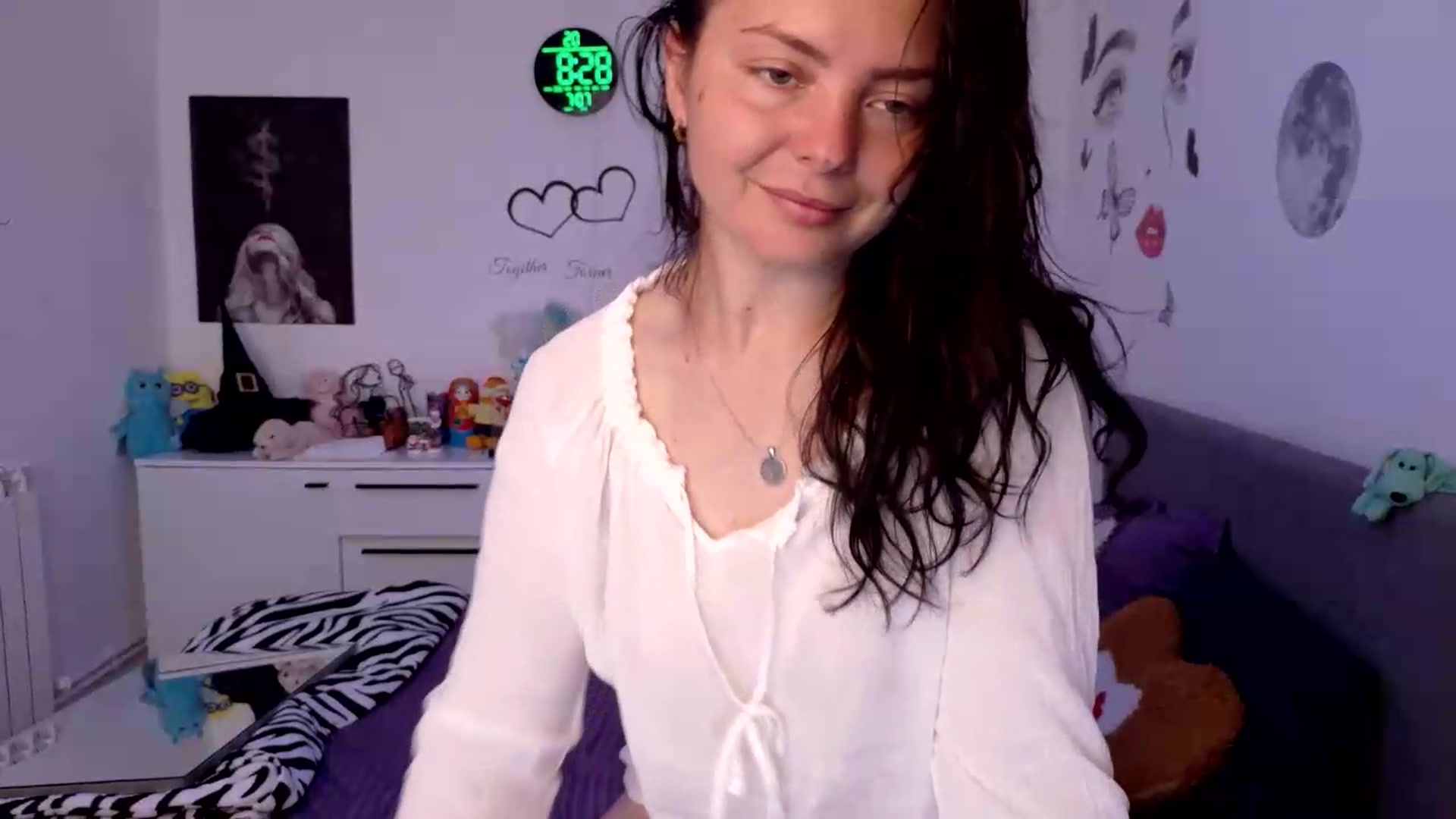 Gallery image thumbnail from YreneA's myfreecams stream on, 07/07/2026, 06:24 image 13 of 20
