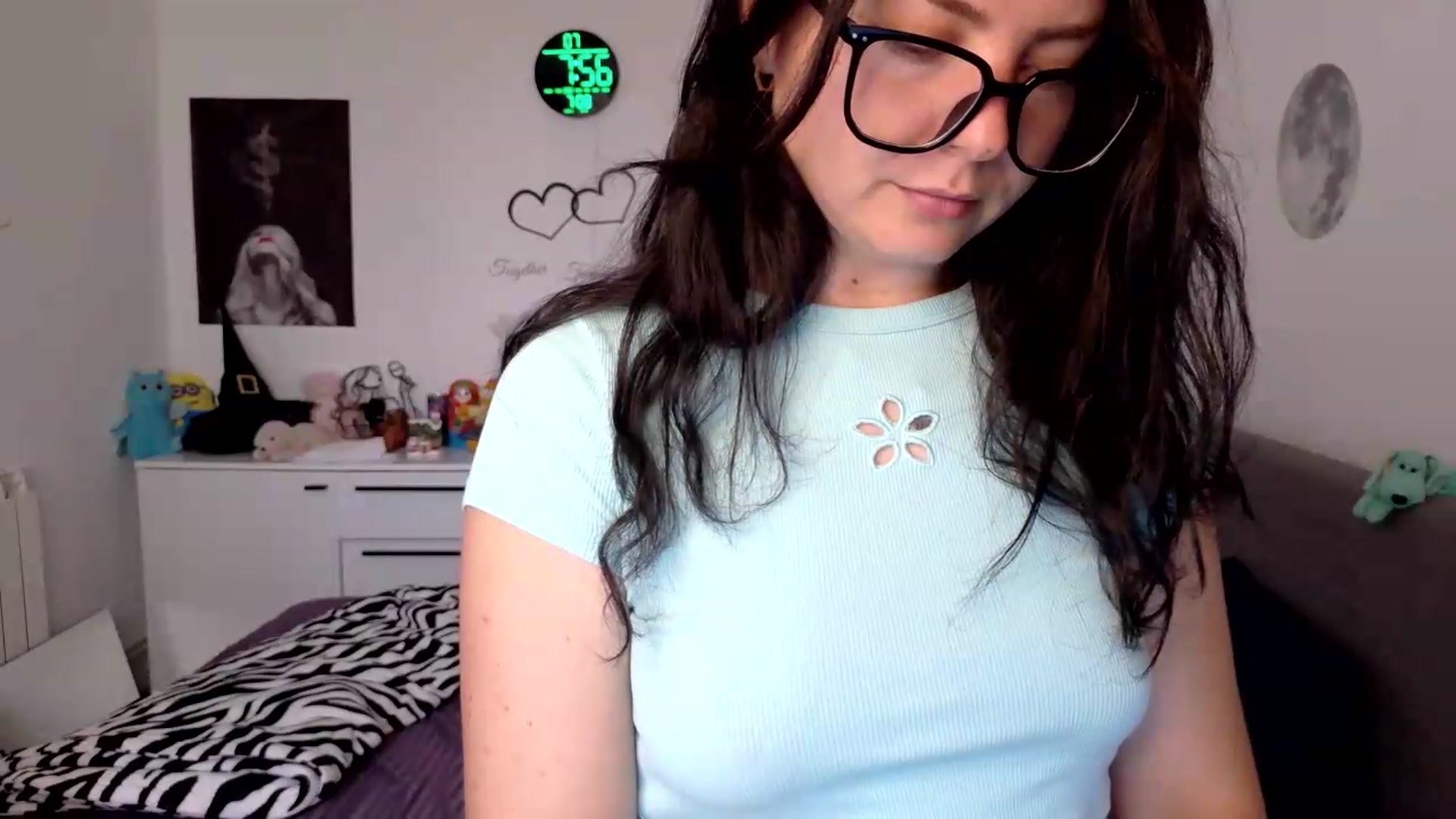 Gallery image thumbnail from YreneA's myfreecams stream on, 07/08/2026, 05:16 image 15 of 20