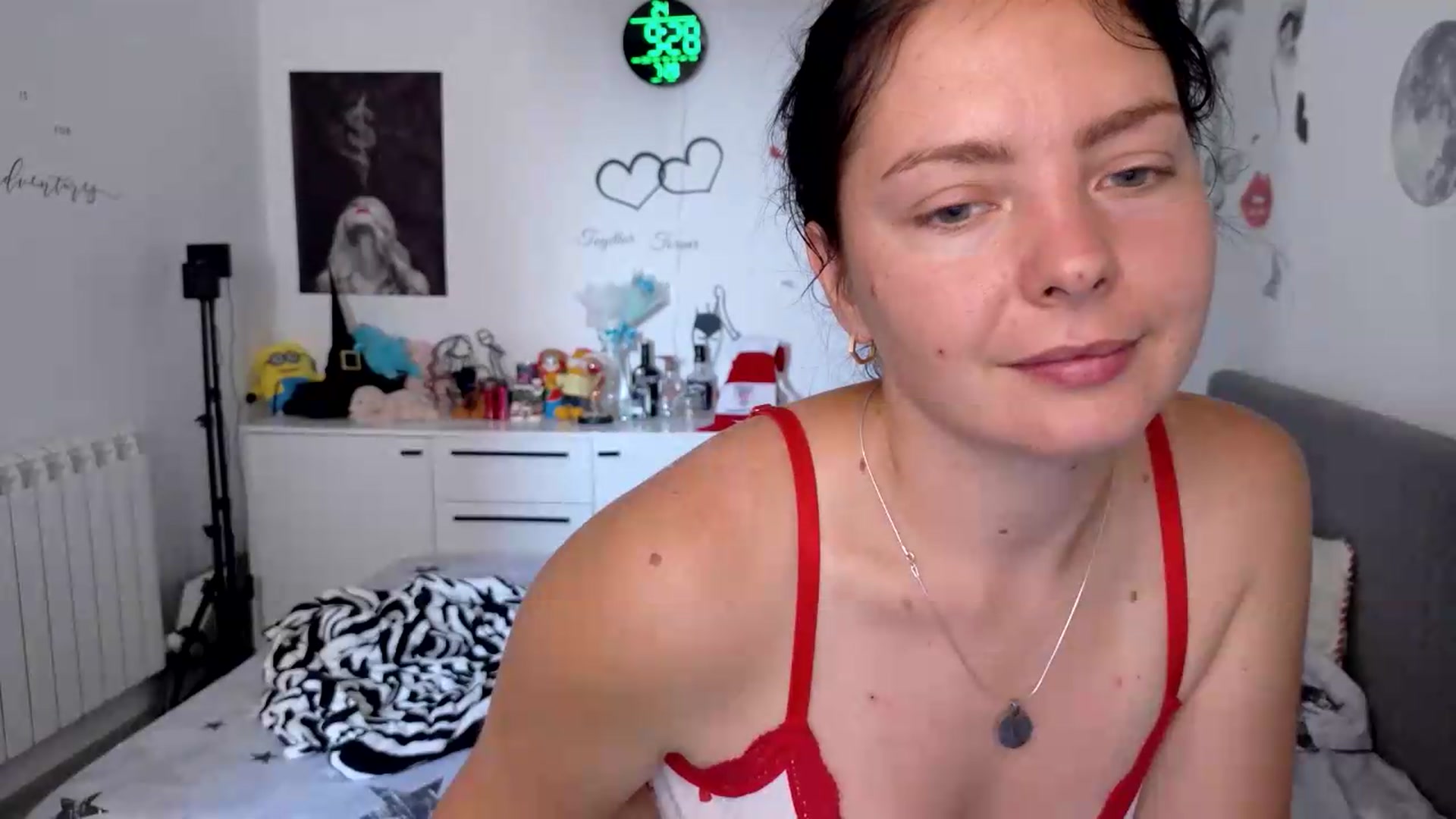 Gallery image thumbnail from YreneA's myfreecams stream on, 07/28/2026, 06:47 image 12 of 20