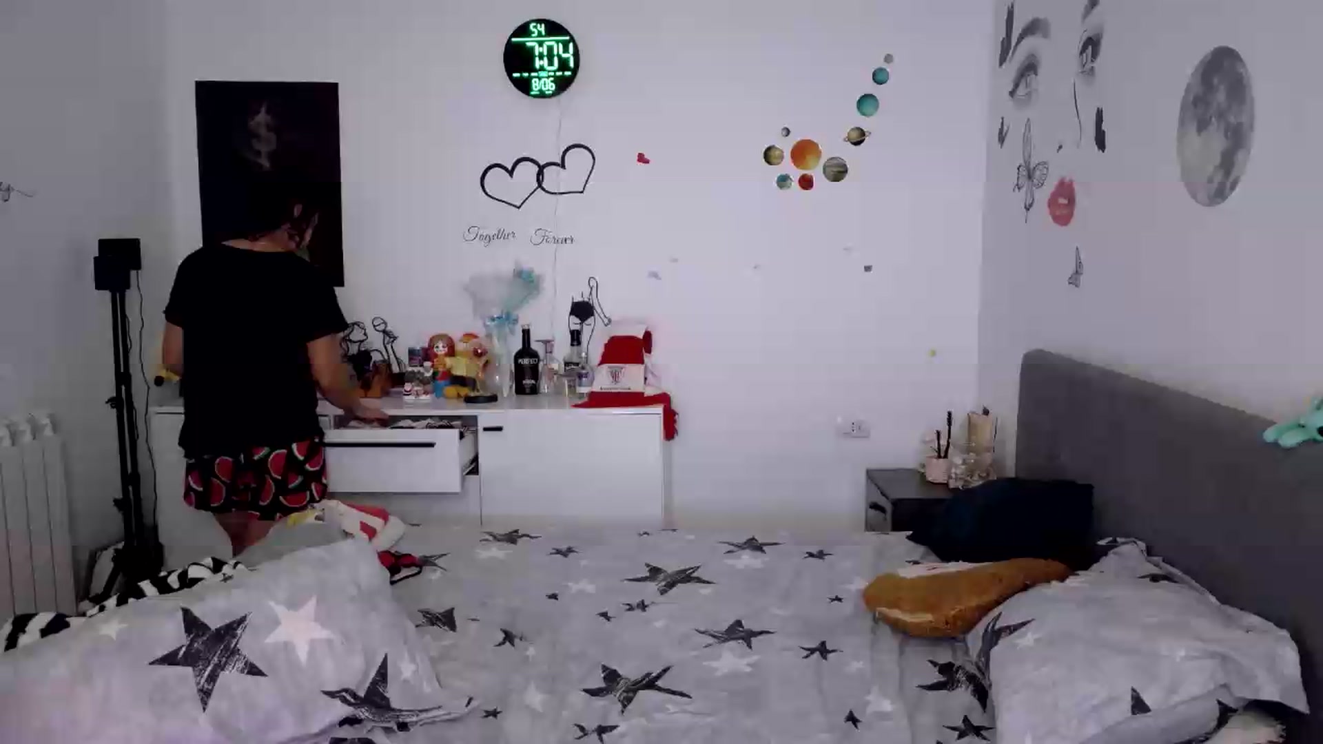 Gallery image thumbnail from YreneA's myfreecams stream on, 08/06/2026, 04:42 image 1 of 20