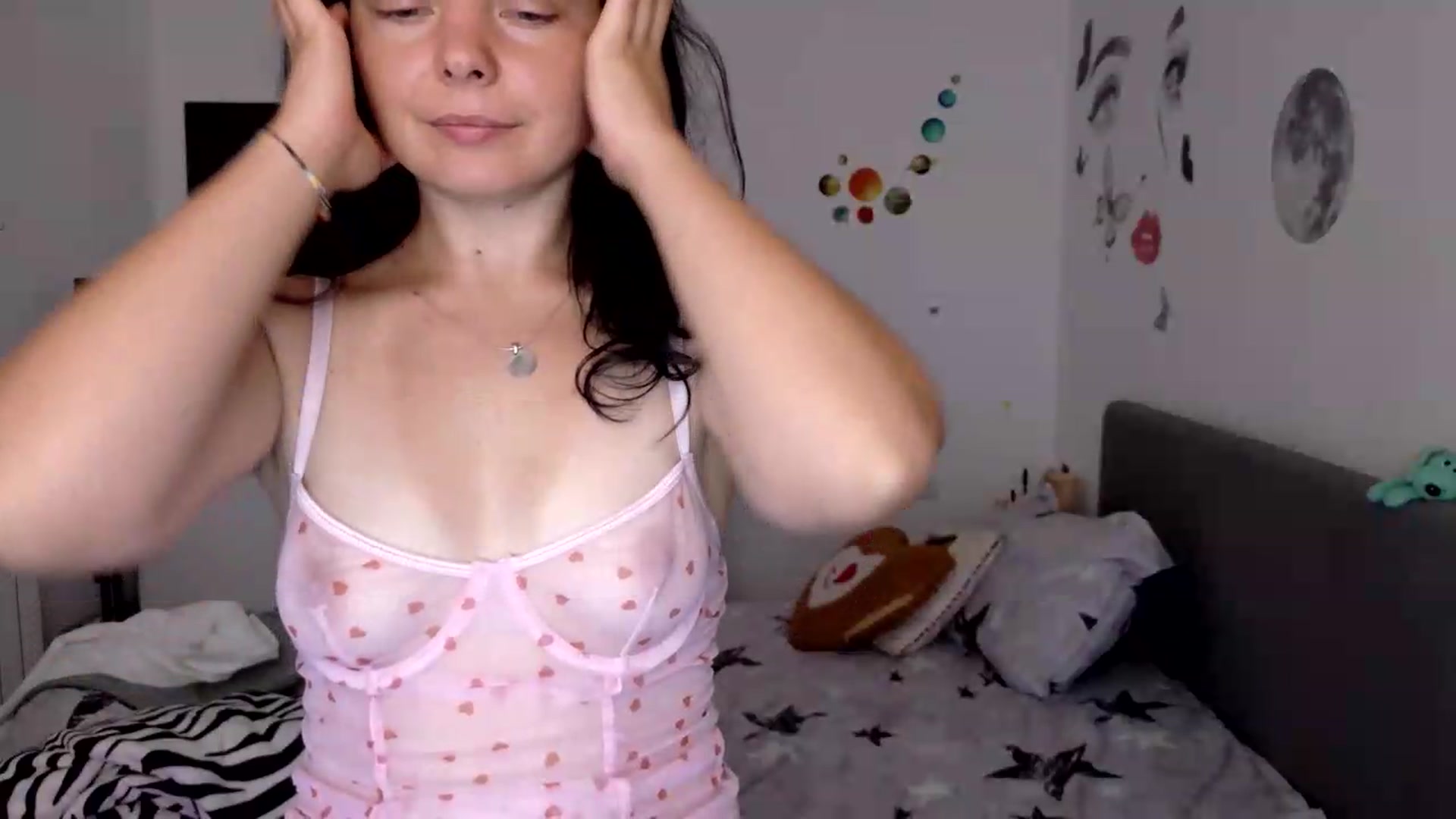 Gallery image thumbnail from YreneA's myfreecams stream on, 08/07/2026, 06:07 image 13 of 20
