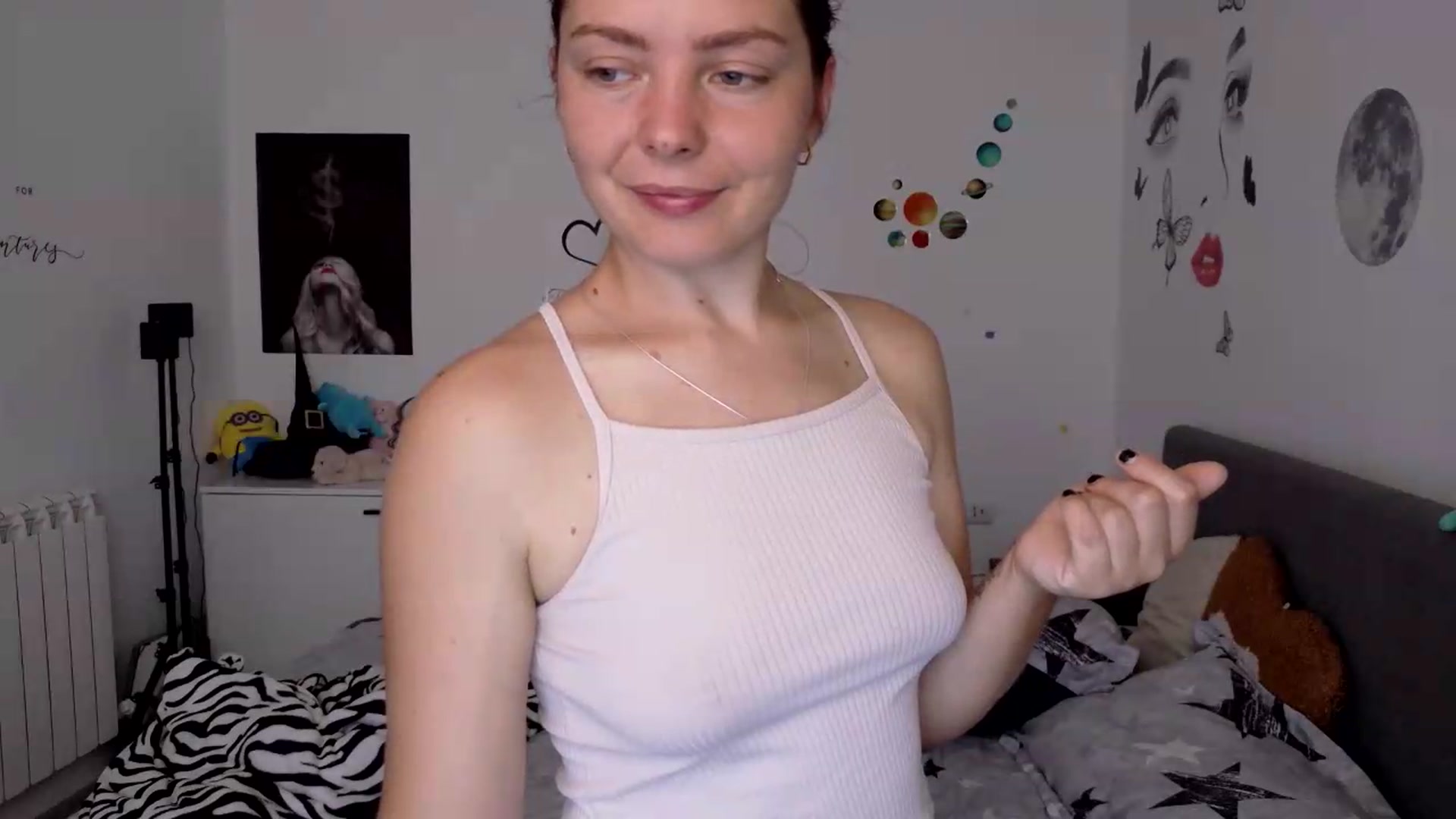 Gallery image thumbnail from YreneA's myfreecams stream on, 08/10/2026, 06:14 image 19 of 20
