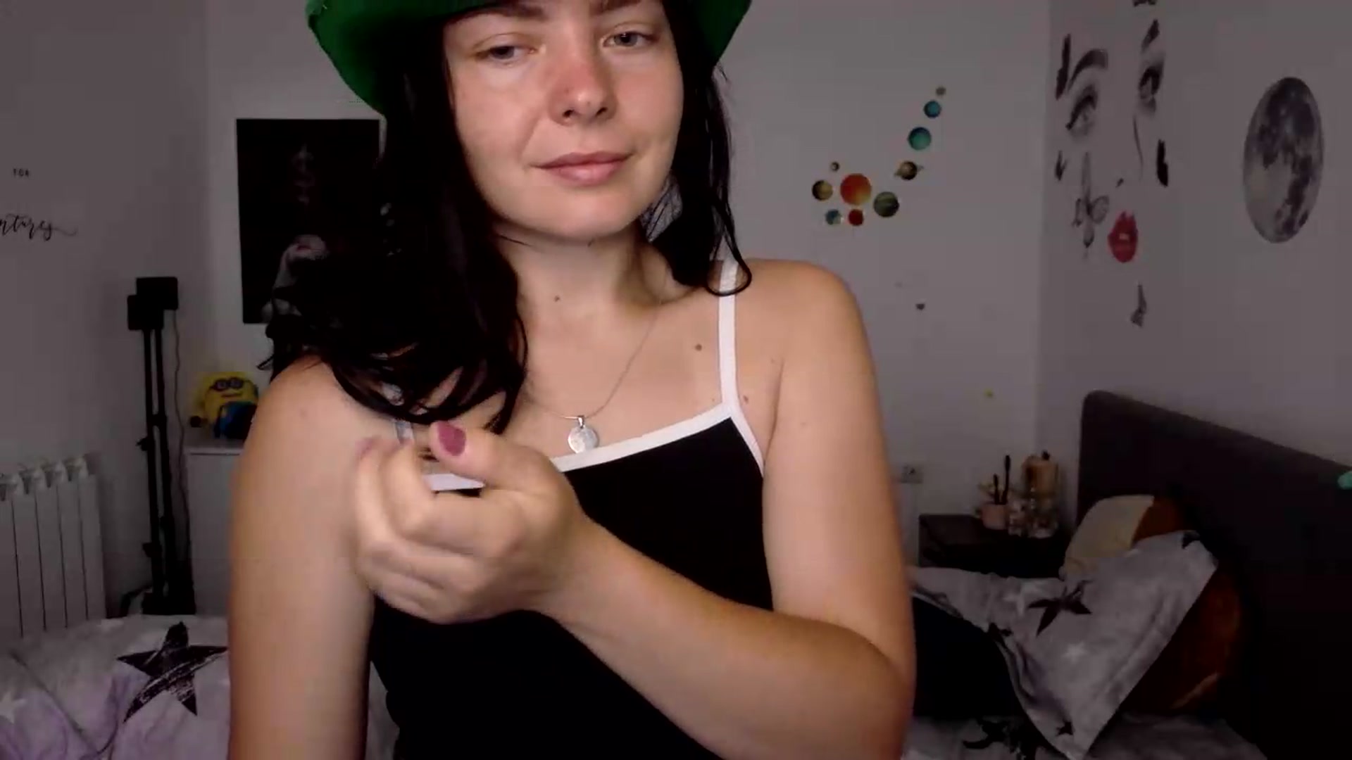 Gallery image thumbnail from YreneA's myfreecams stream on, 08/12/2026, 04:35 image 3 of 20