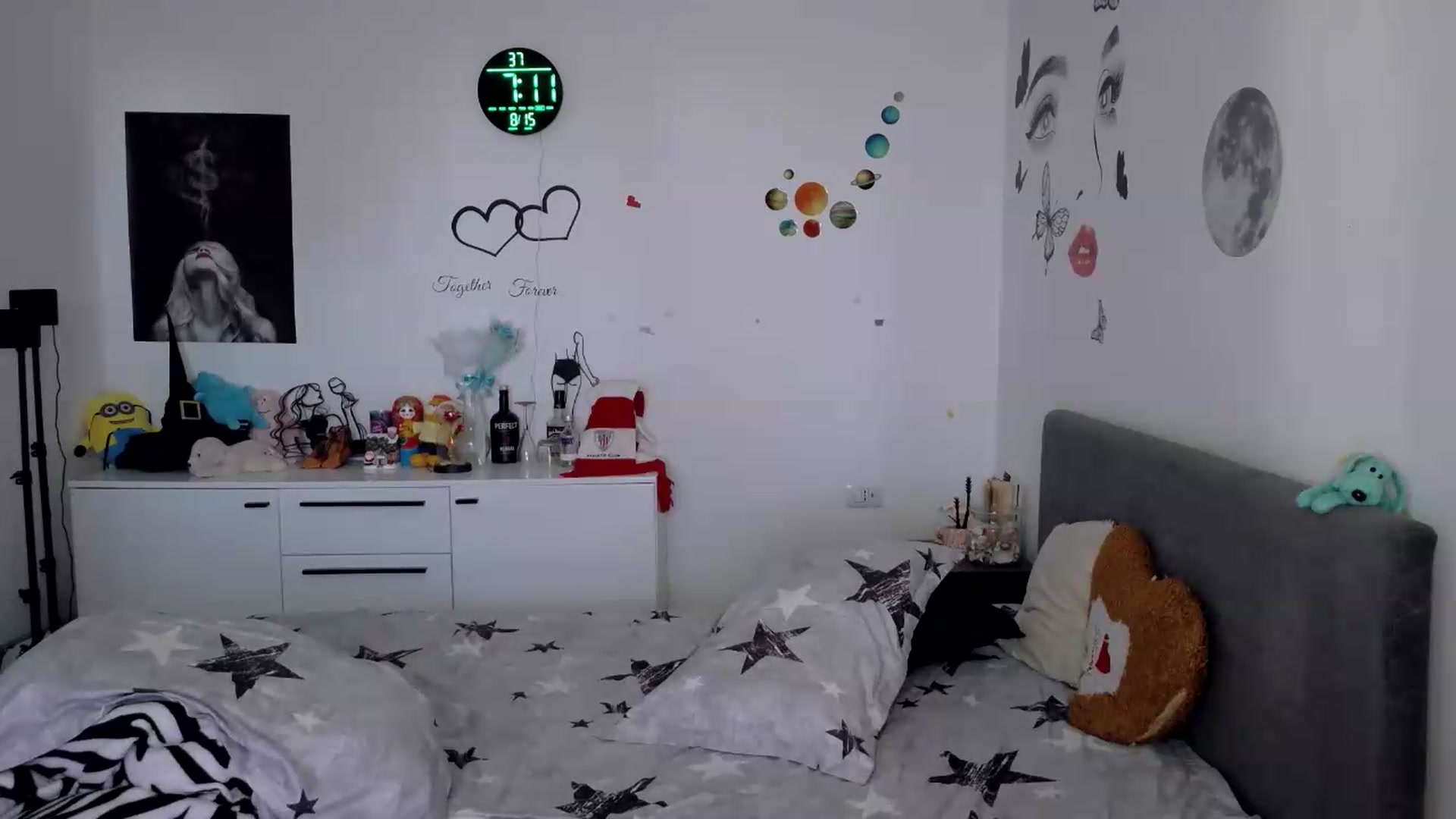 Gallery image thumbnail from YreneA's myfreecams stream on, 08/15/2026, 04:38 image 3 of 20